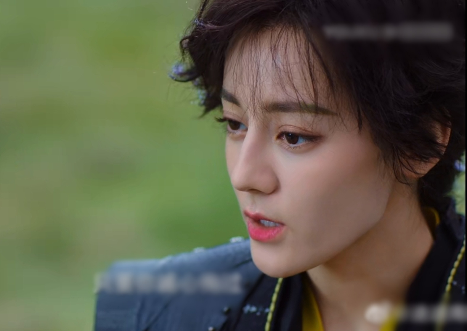 Dich Le Nhiet Ba ngu giao ky anh 1