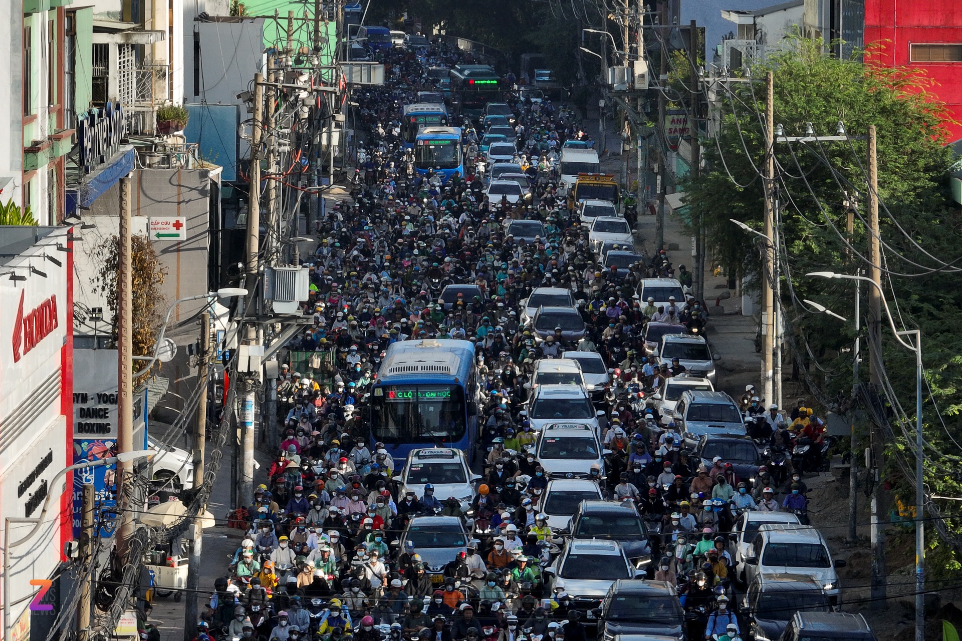 chi phi sinh hoat tphcm, ha noi dat do anh 1 chi phi sinh hoat tphcm, ha noi dat do anh 1