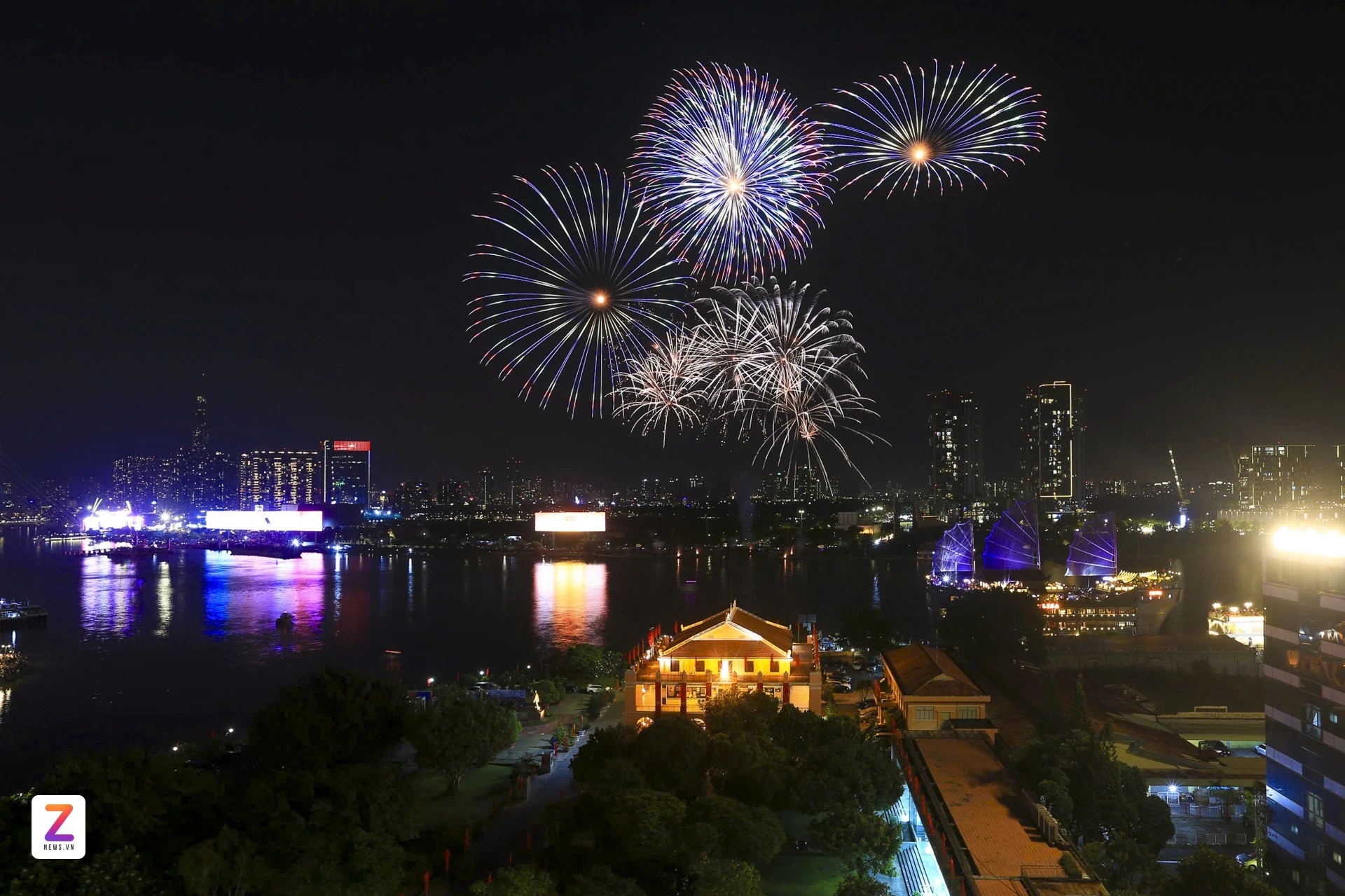 phao hoa chao mung 2026 anh 2