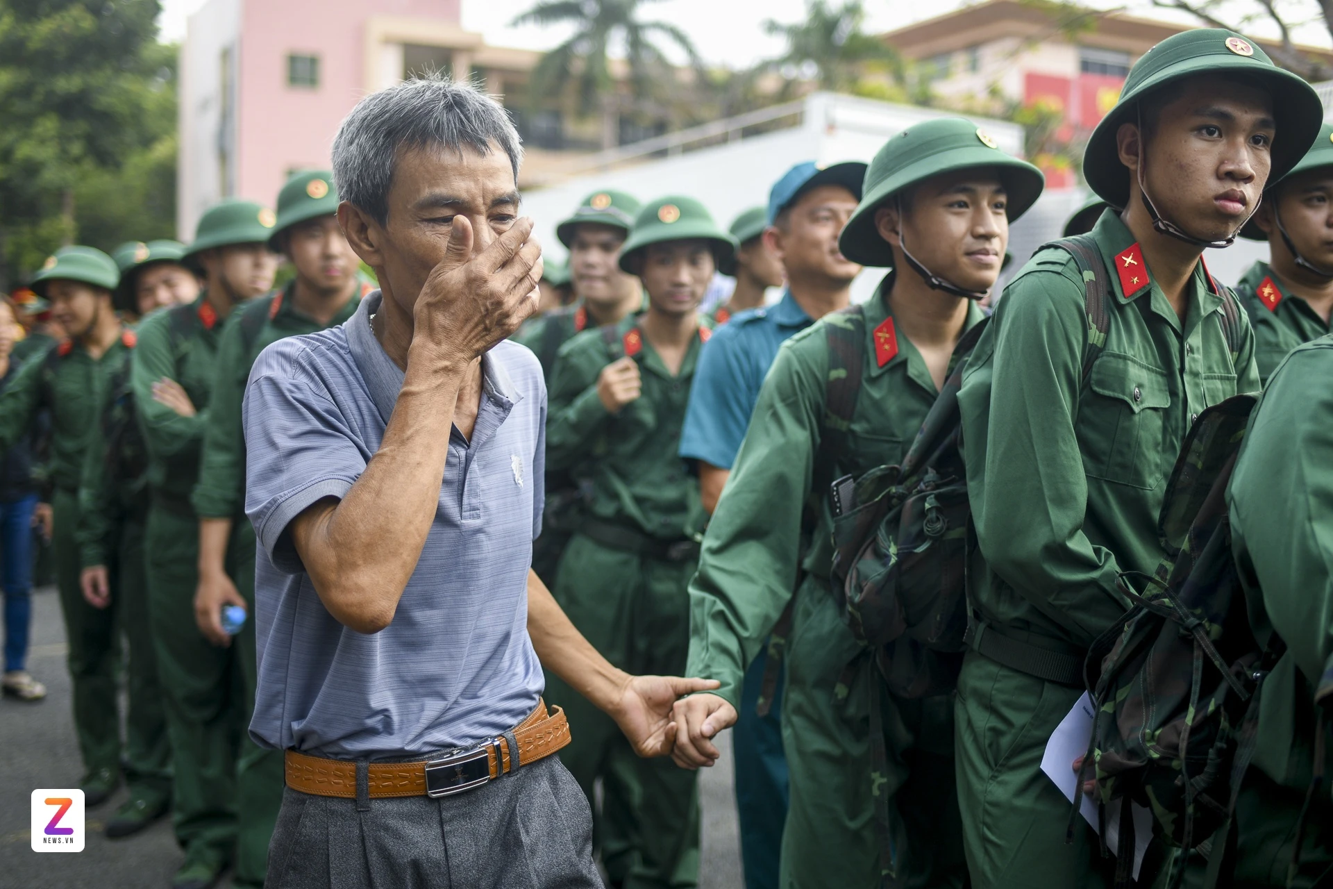 nhap ngu TP.HCM anh 9