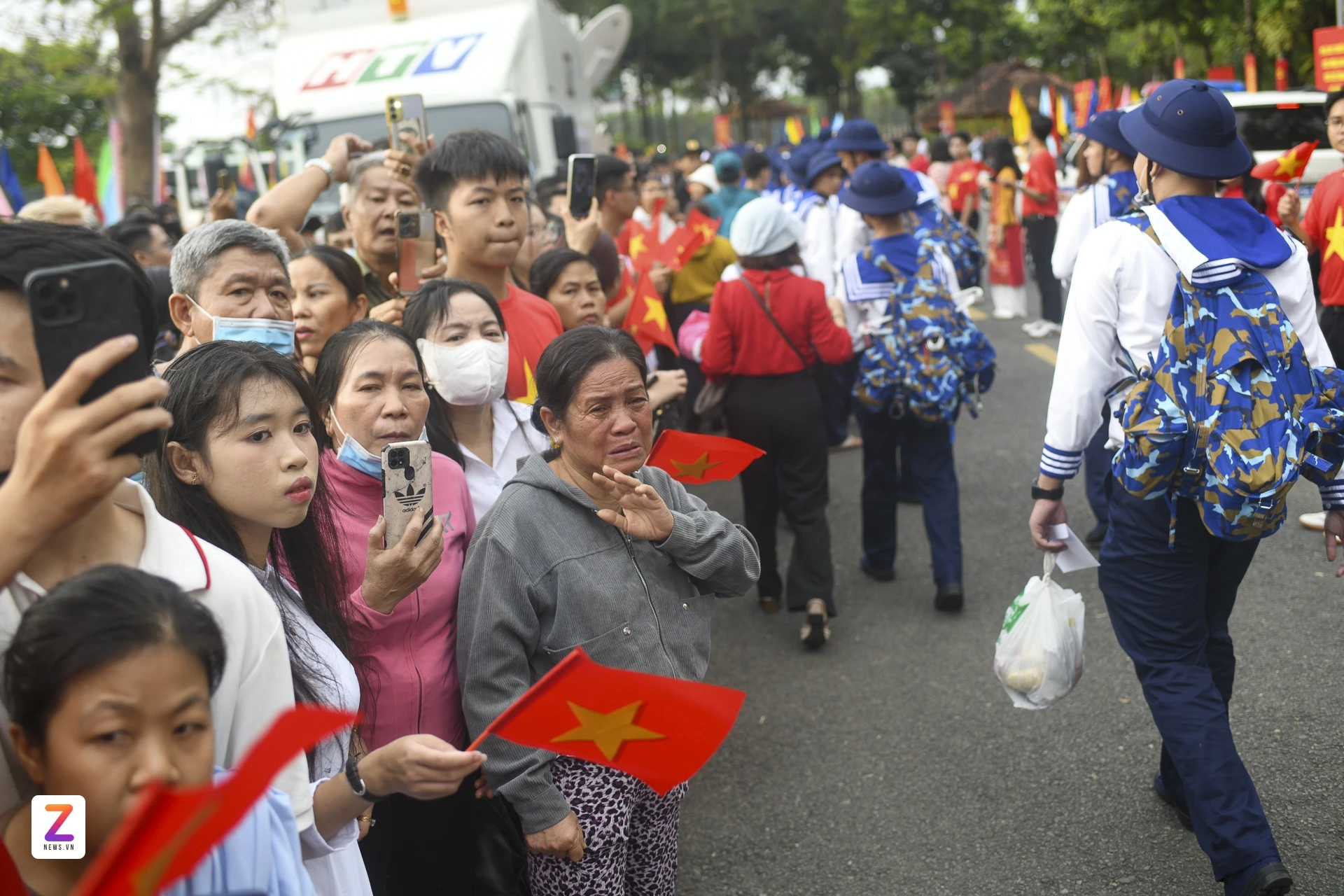 nhap ngu TP.HCM anh 6