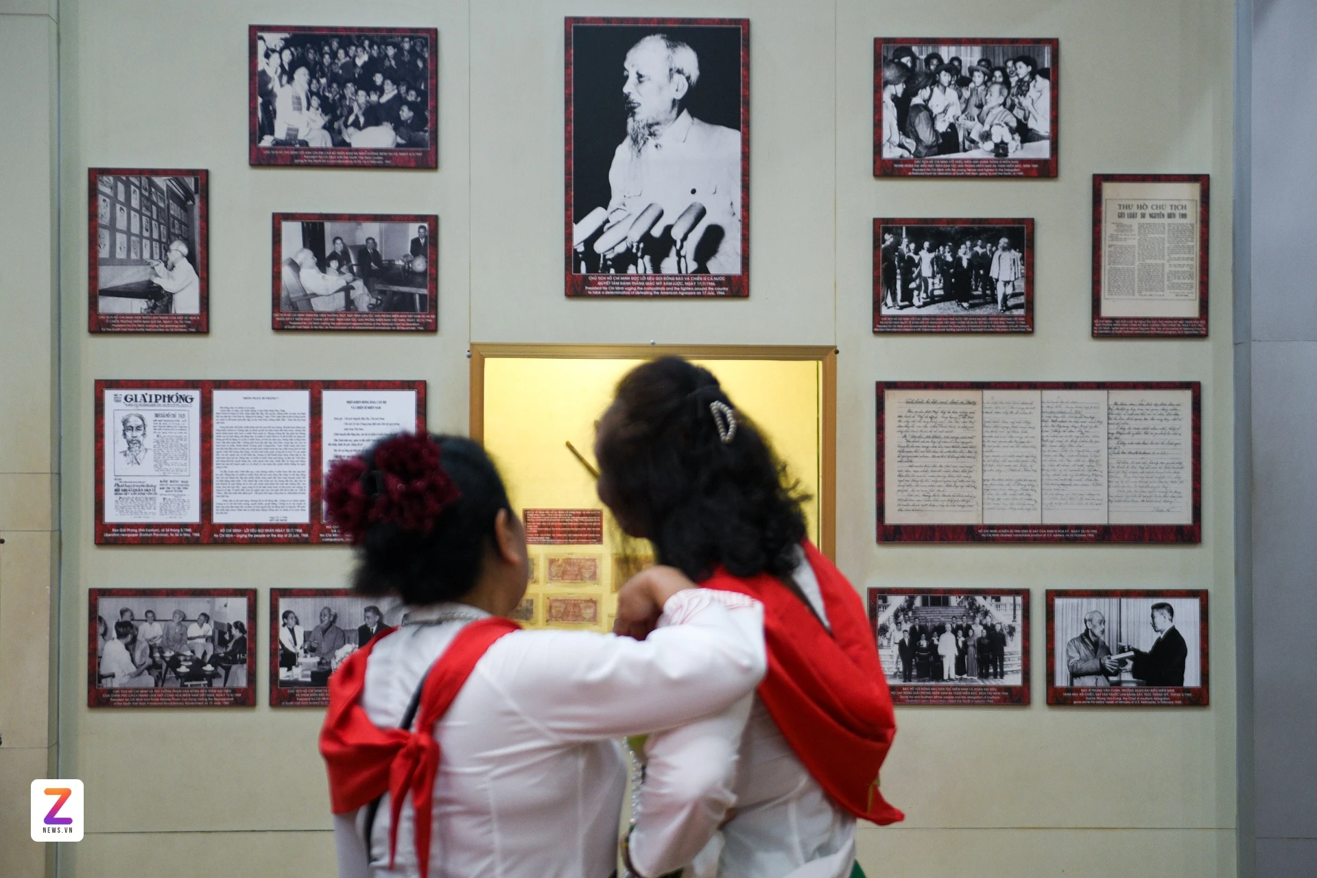Bao tang Ho Chi Minh anh 2