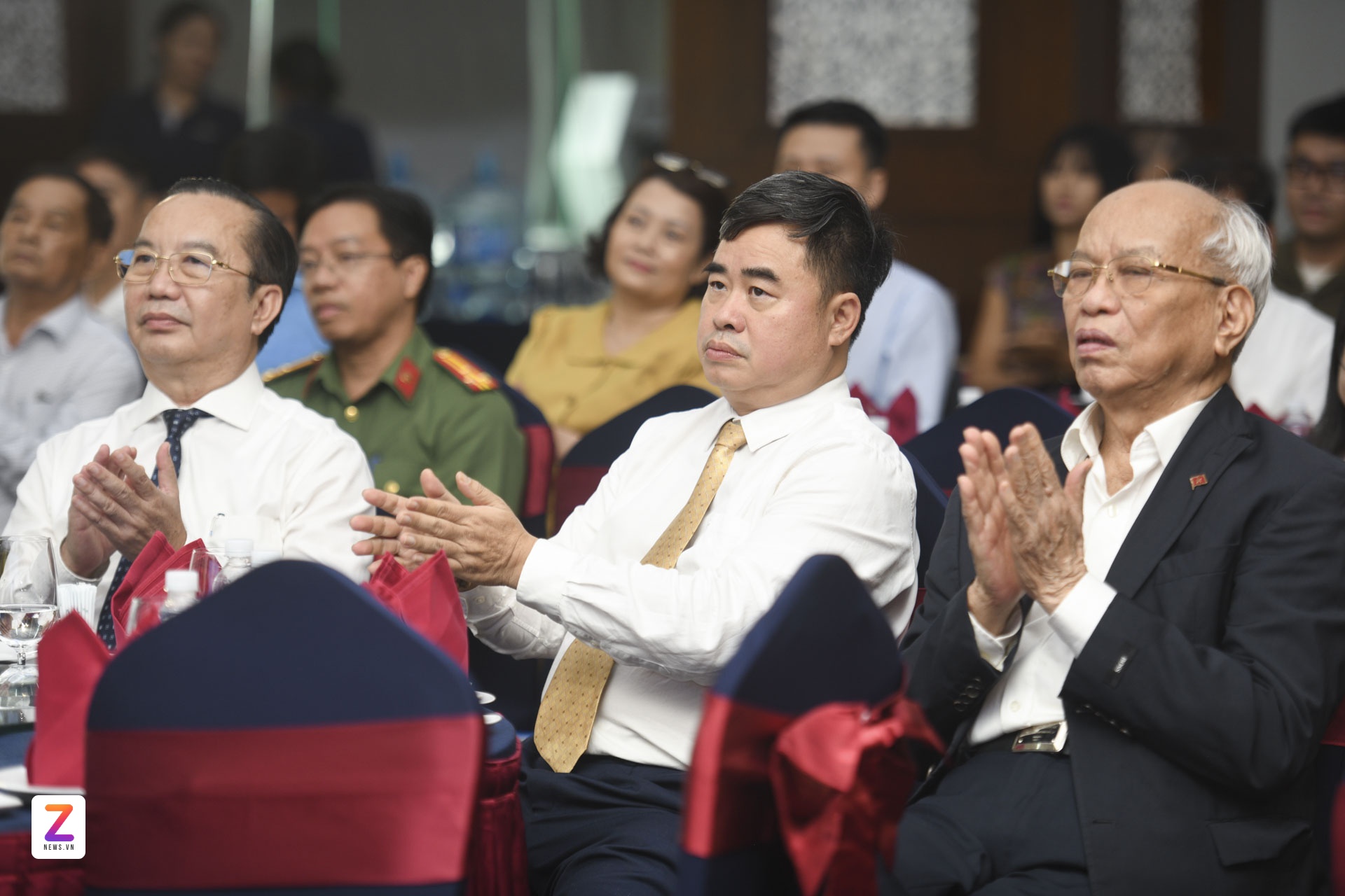 hội xuất bản ảnh 5