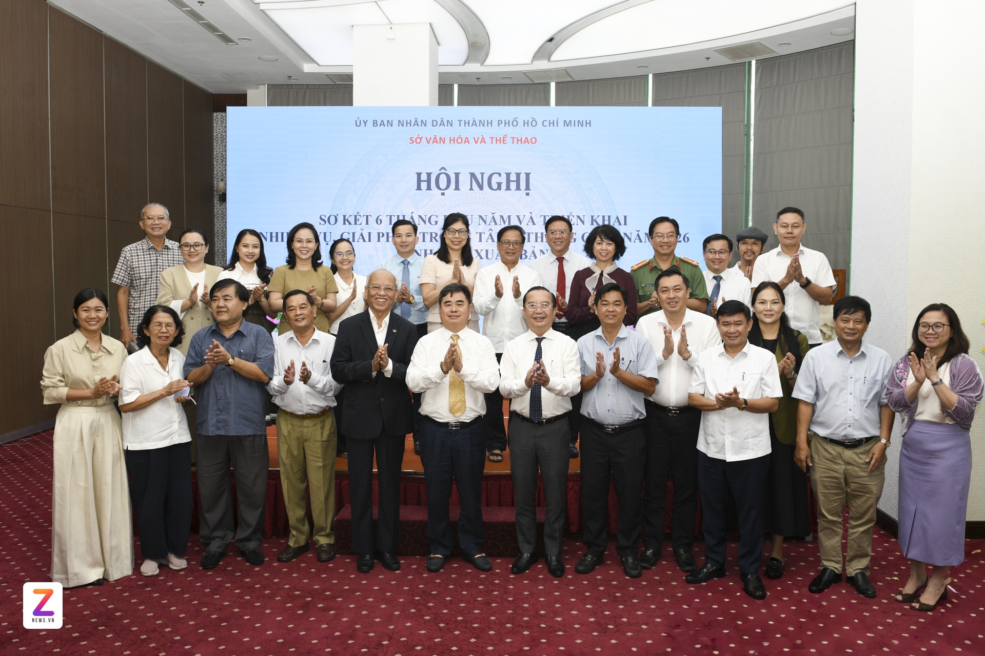 hội xuất bản ảnh 14
