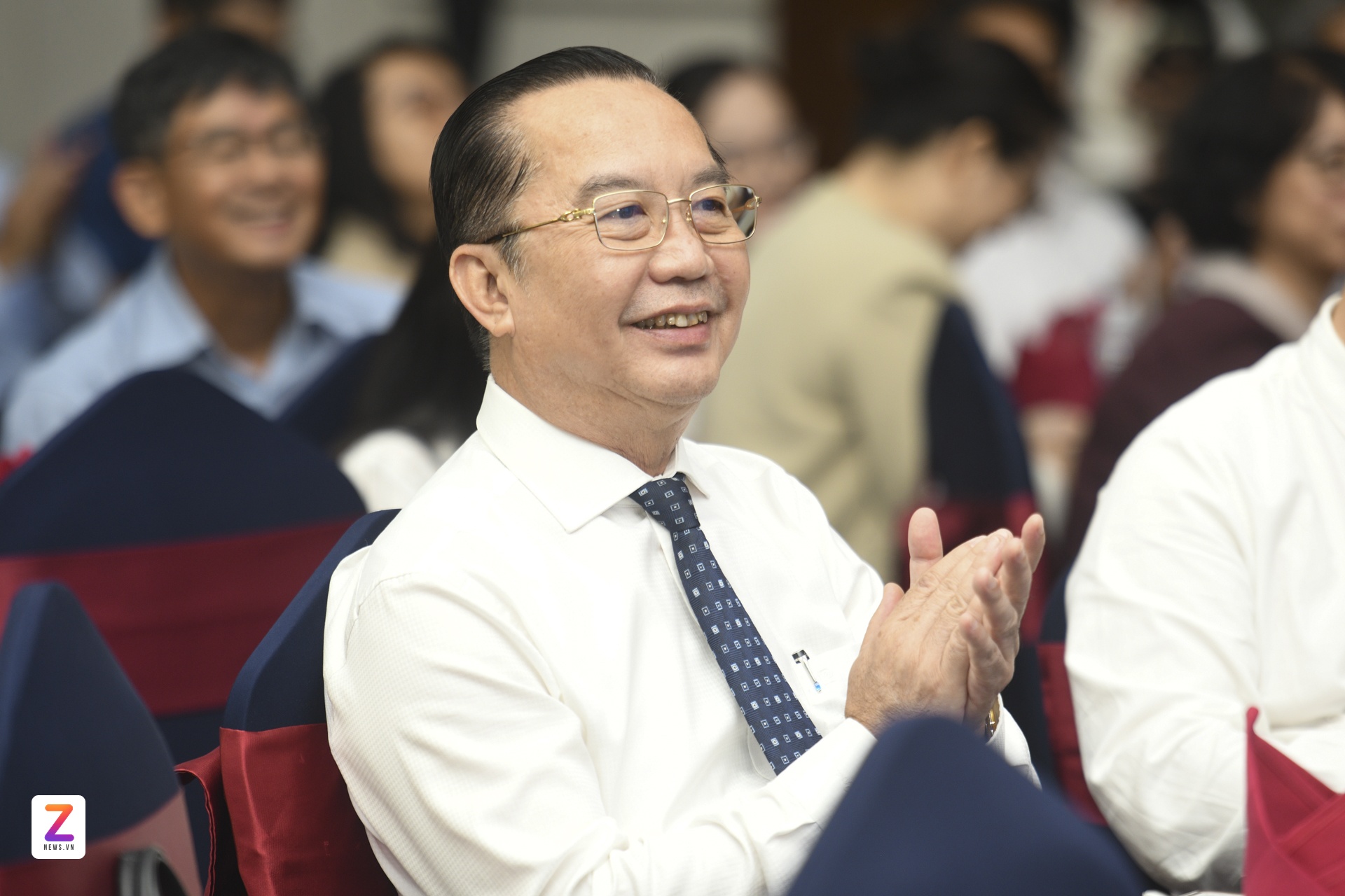 hội xuất bản ảnh 10