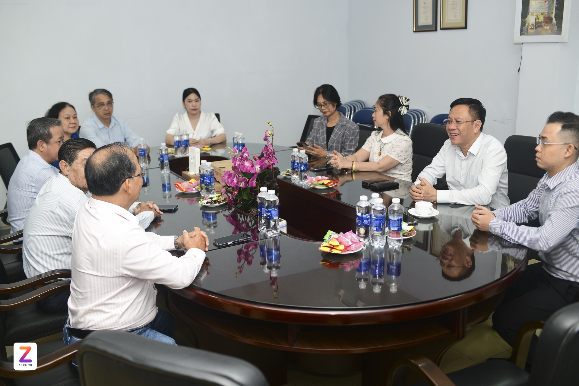 xuất bản ảnh 5