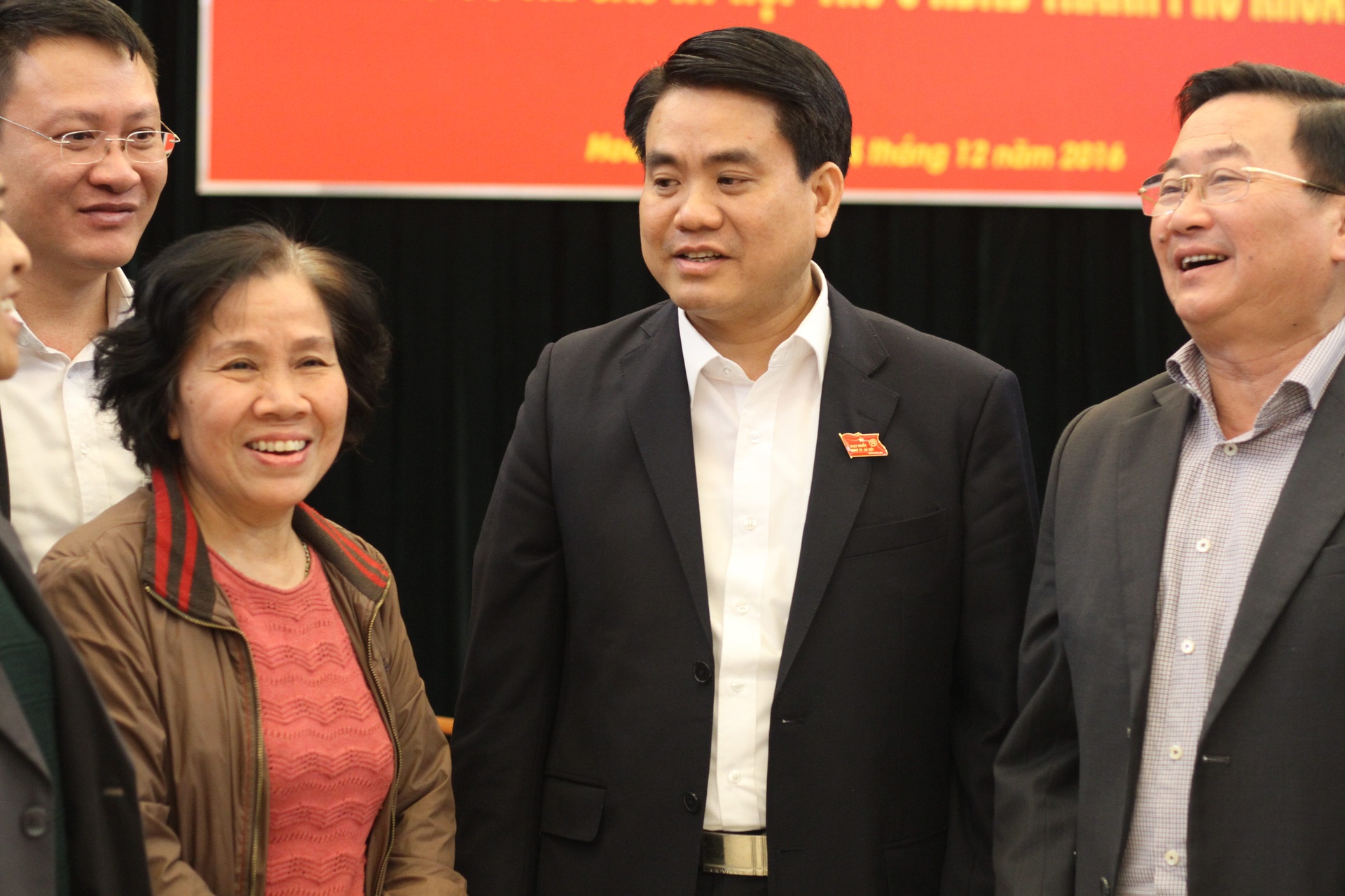 Tram quan trac khong khi anh 1