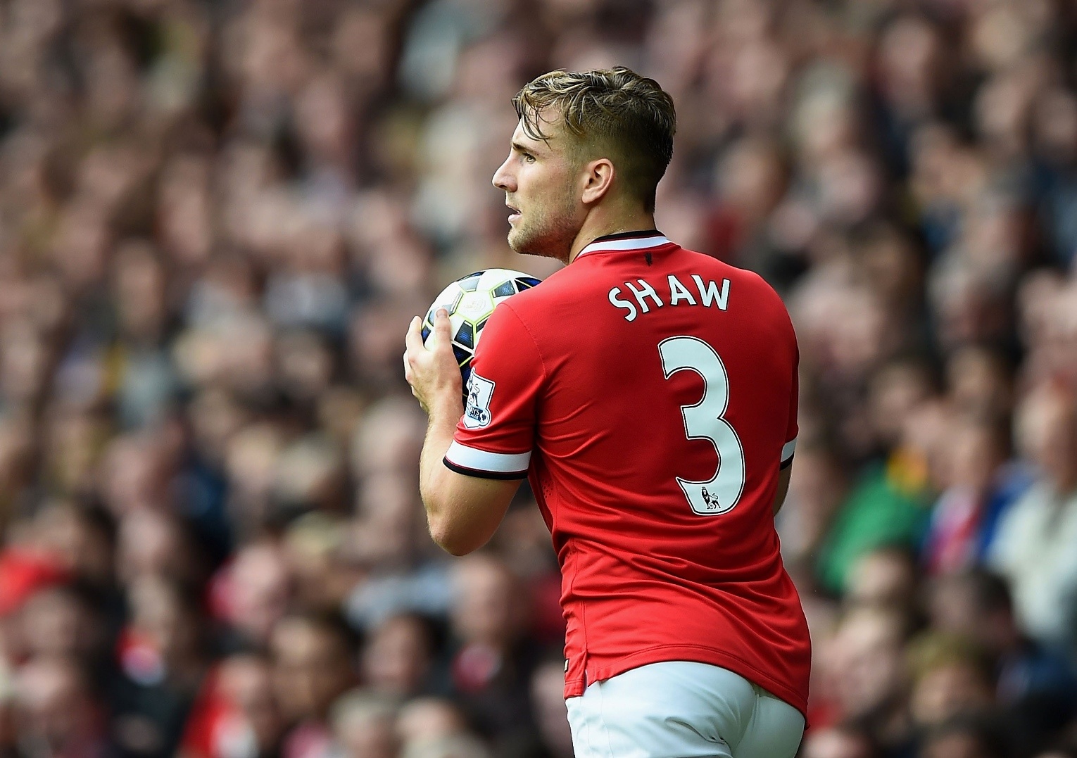 Bao gio Mourinho moi thoi ghet Luke Shaw? anh 2