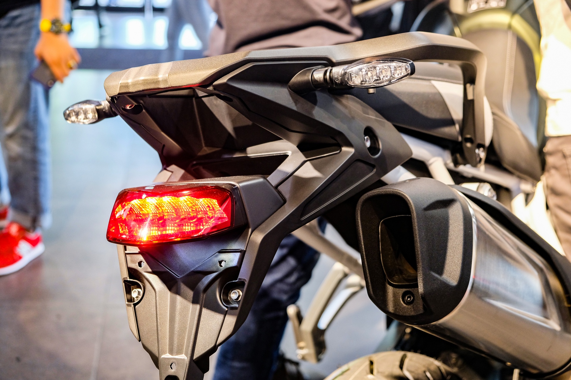 Triumph Tiger 900 ra mat anh 4