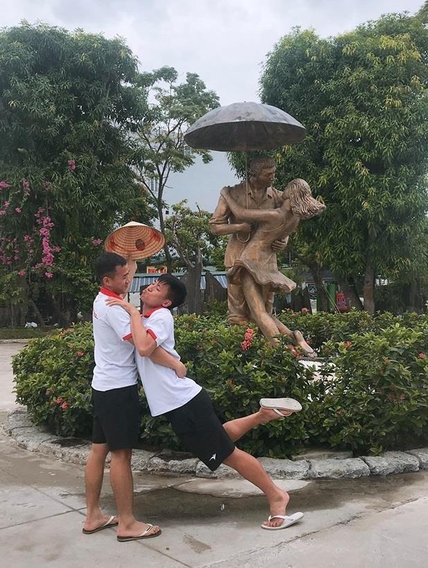 trung ve bui tien dung anh 1