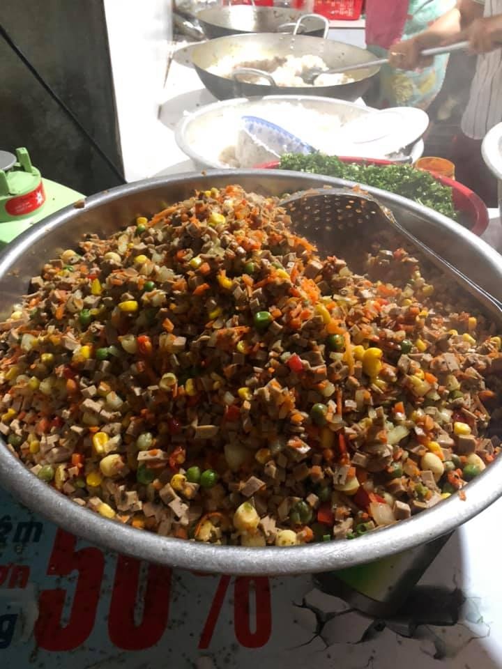 cuu tro nguoi Quang Tri anh 2