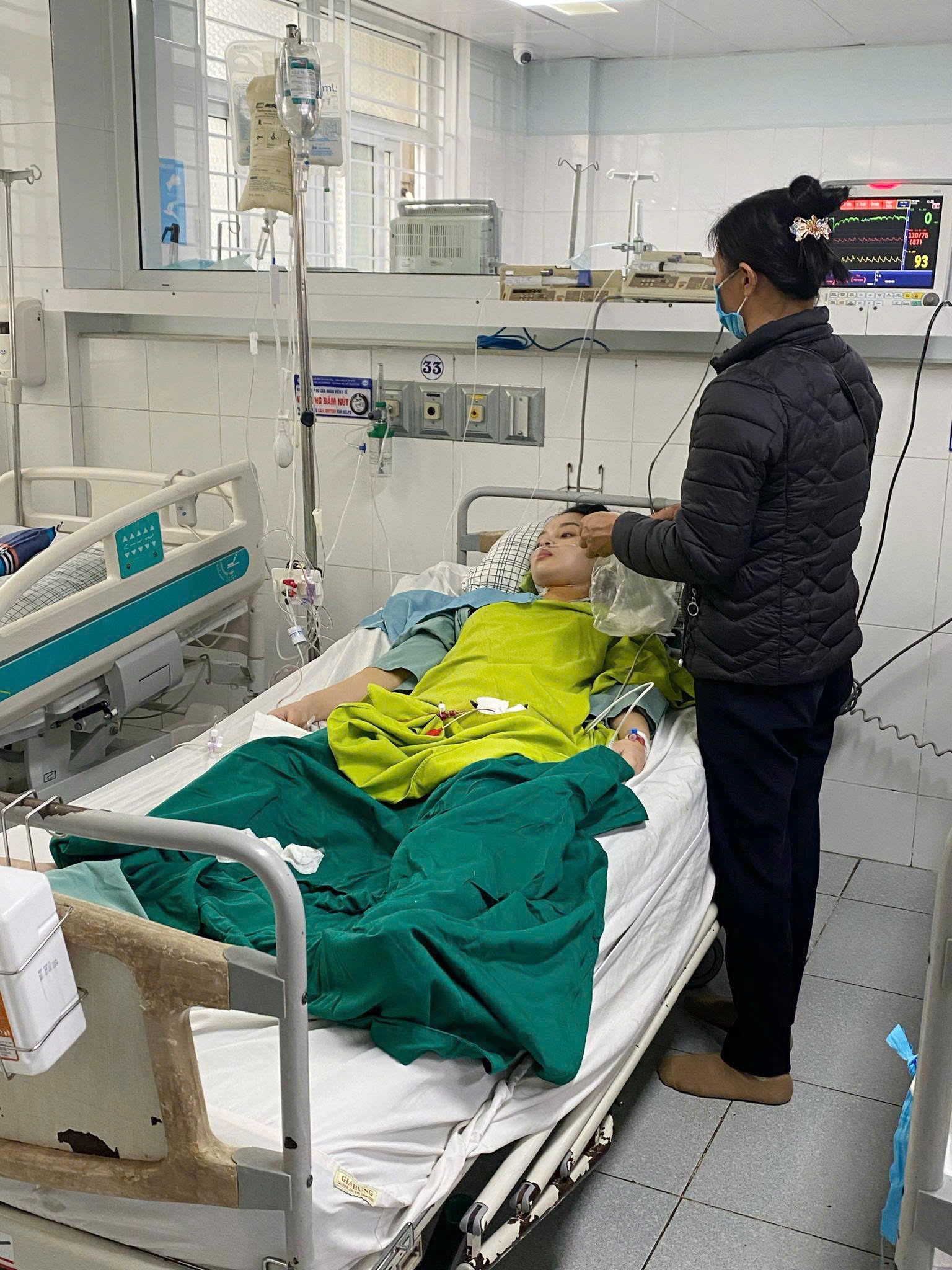 co gai mat tu chi anh 3