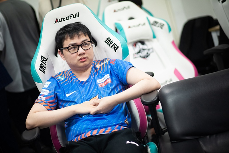 SofM Kha'Zix anh 1