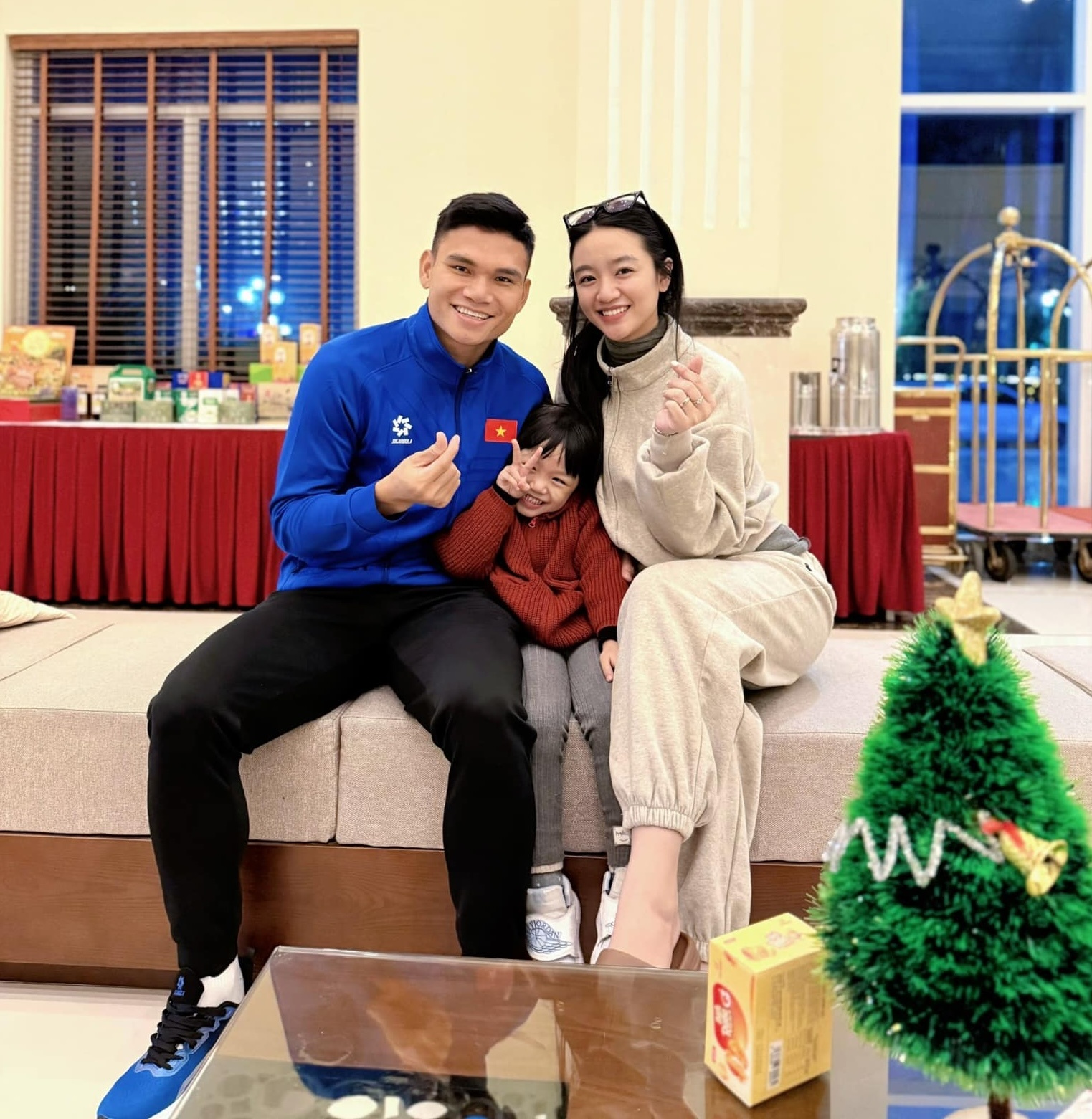 Biet danh cau thu anh 6