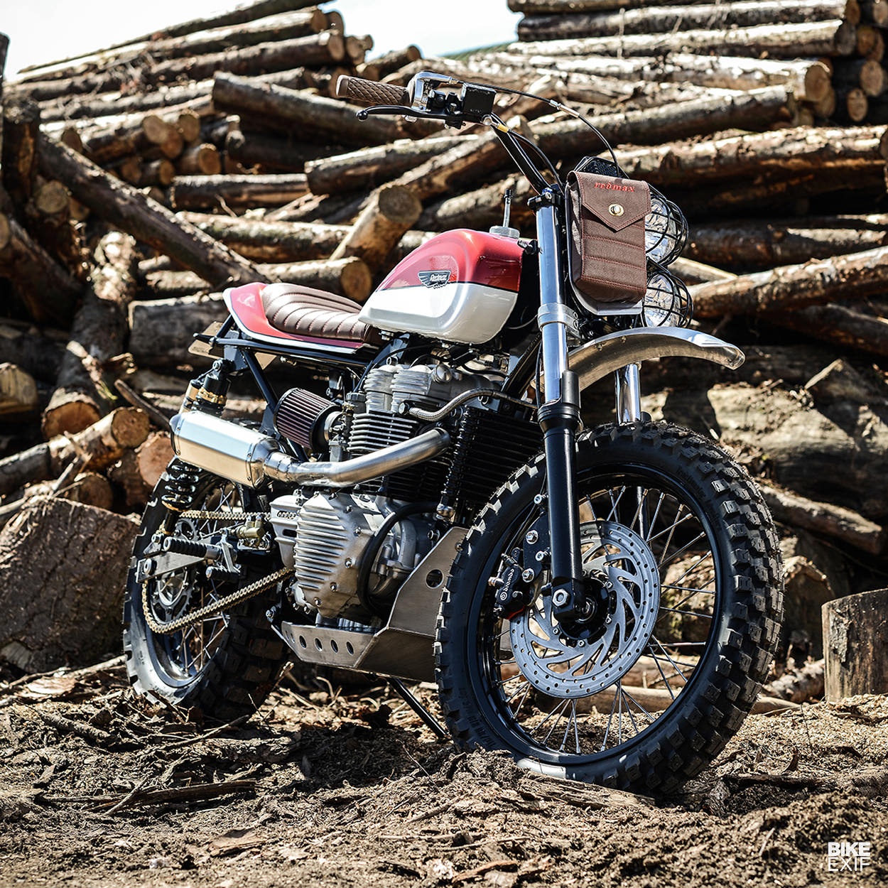 Triumph Scrambler độ Tracker ảnh 3 Triumph Scrambler do Tracker anh 3