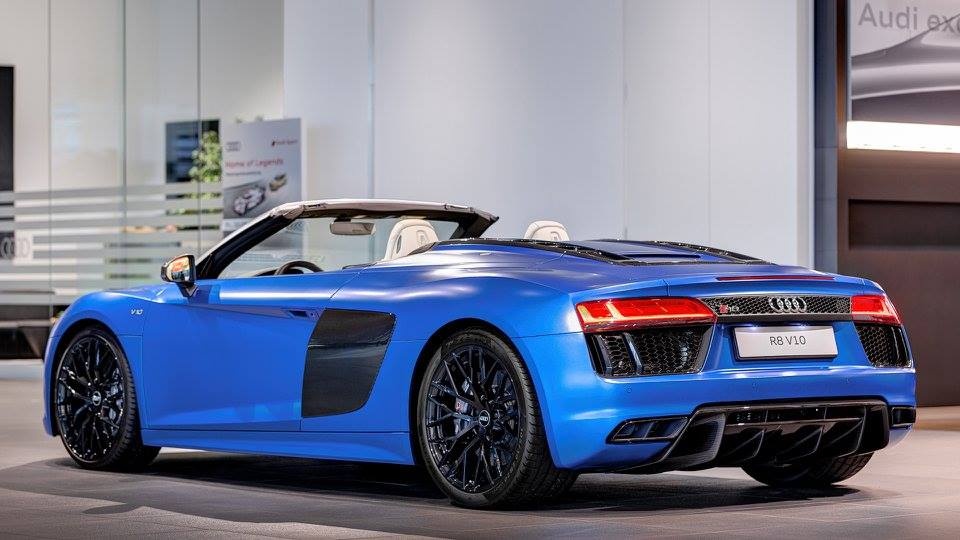Audi R8 V10 mui tran mau doc o Duc anh 2