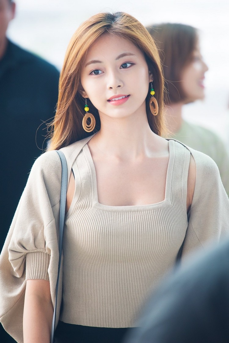 thoi trang doi thuong cua tzuyu anh 1