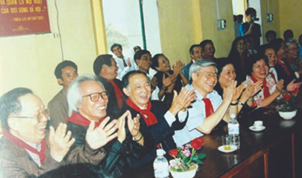 Tong bi thu anh 6