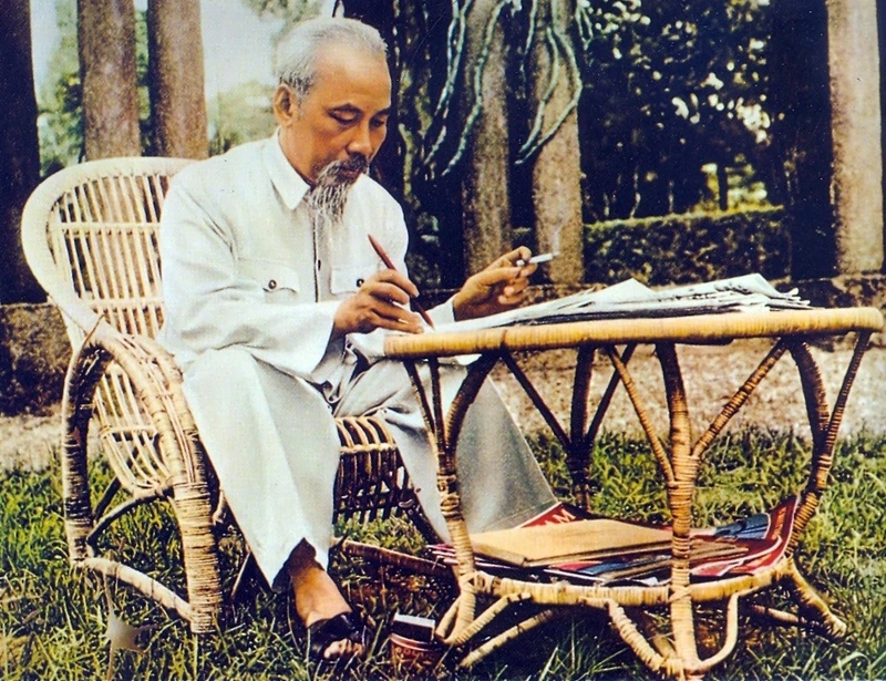 Ho Chi Minh anh 2