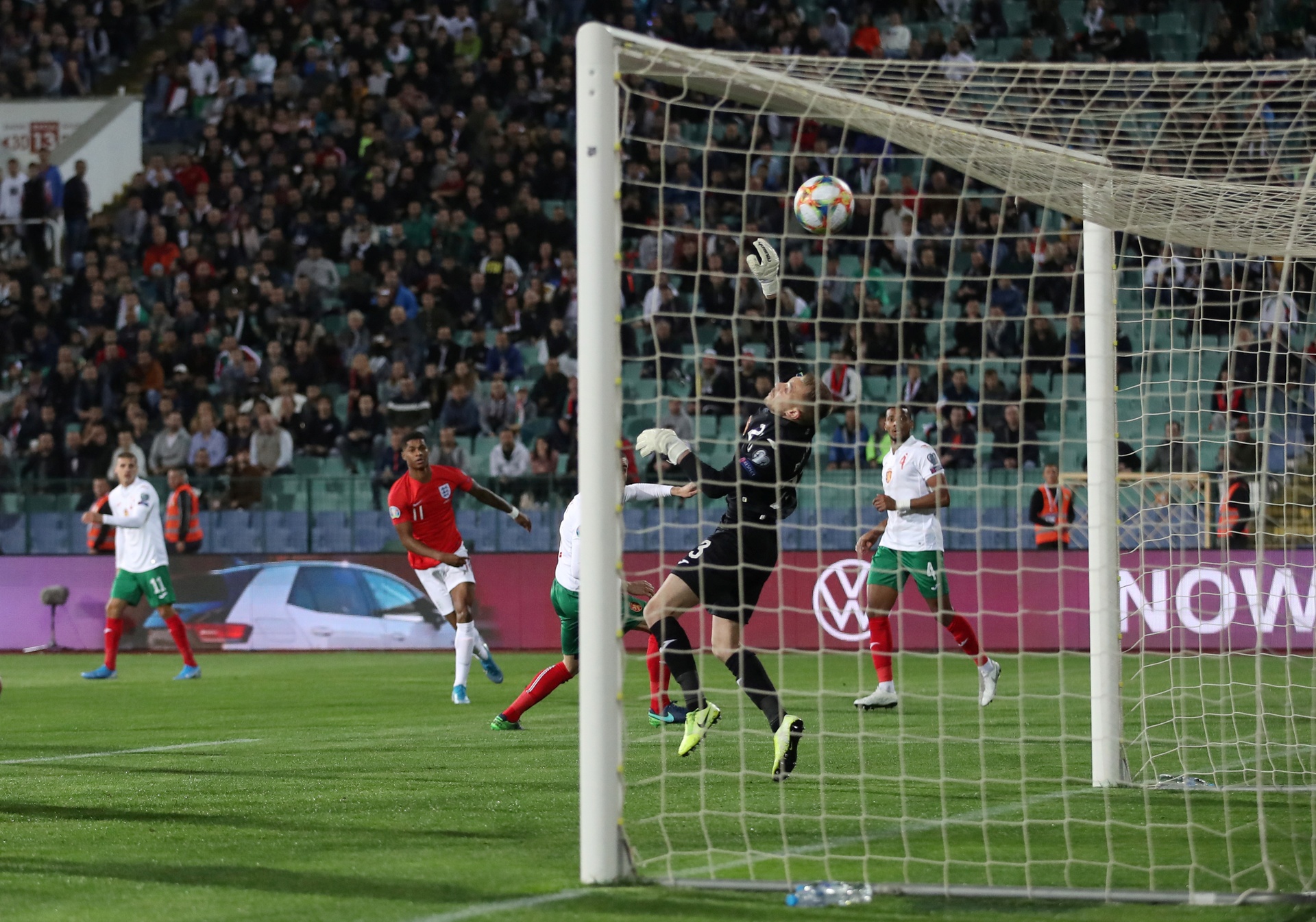 Anh thang Bulgaria 6-0 anh 2
