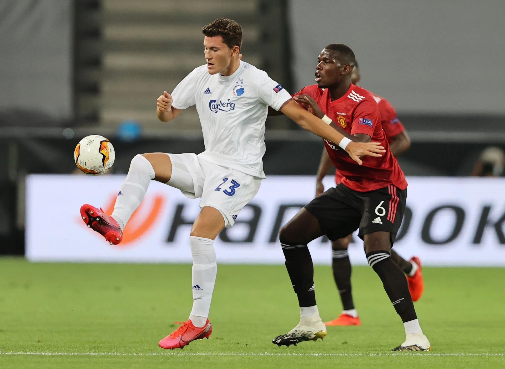 Bruno Fernandes kiet suc anh 1