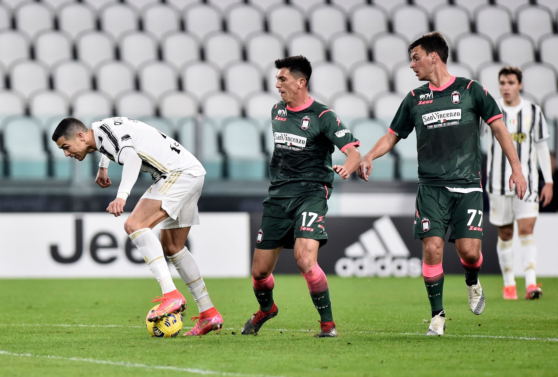 Ronaldo lap cu dup anh 2