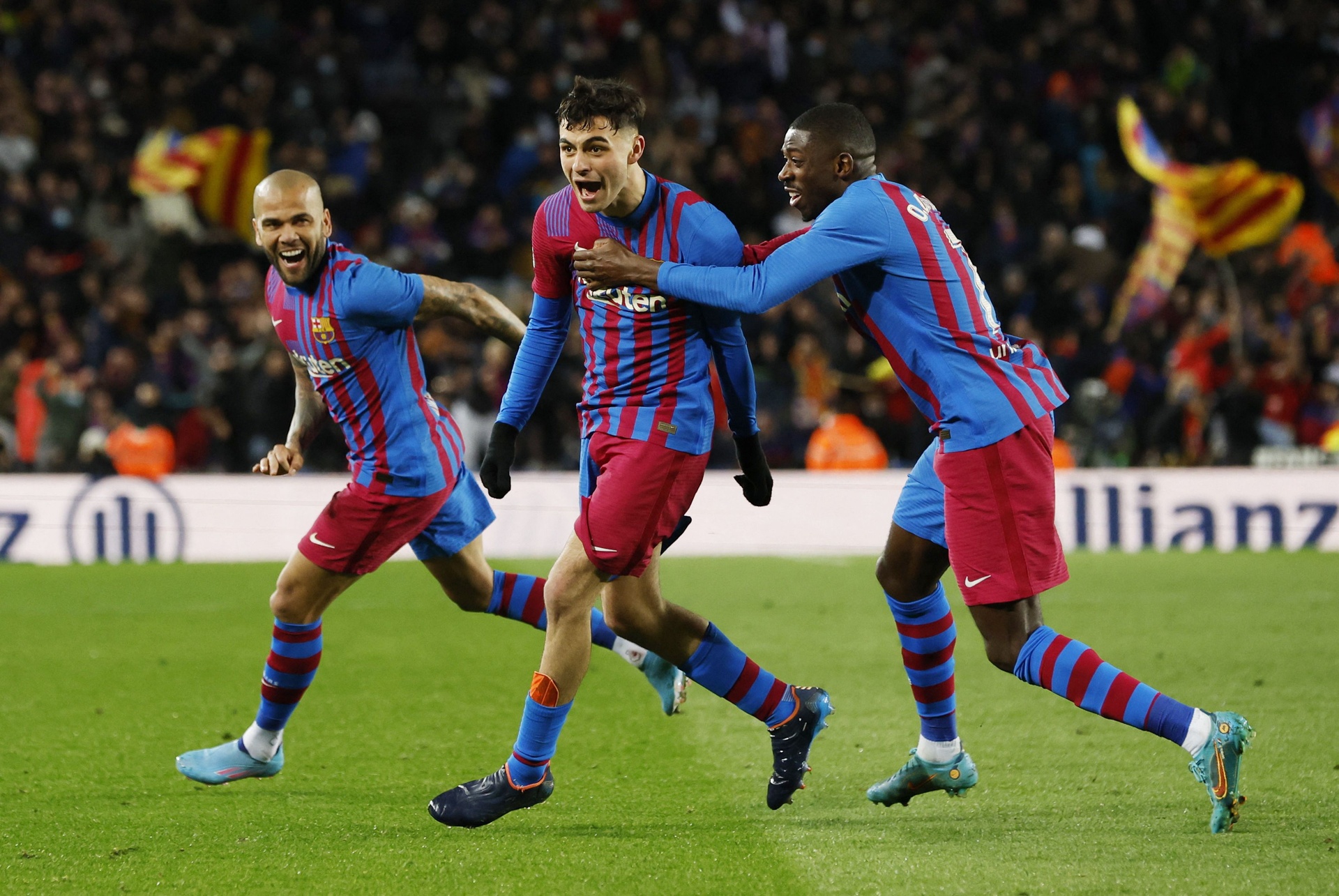 Barca dau Sevilla anh 2