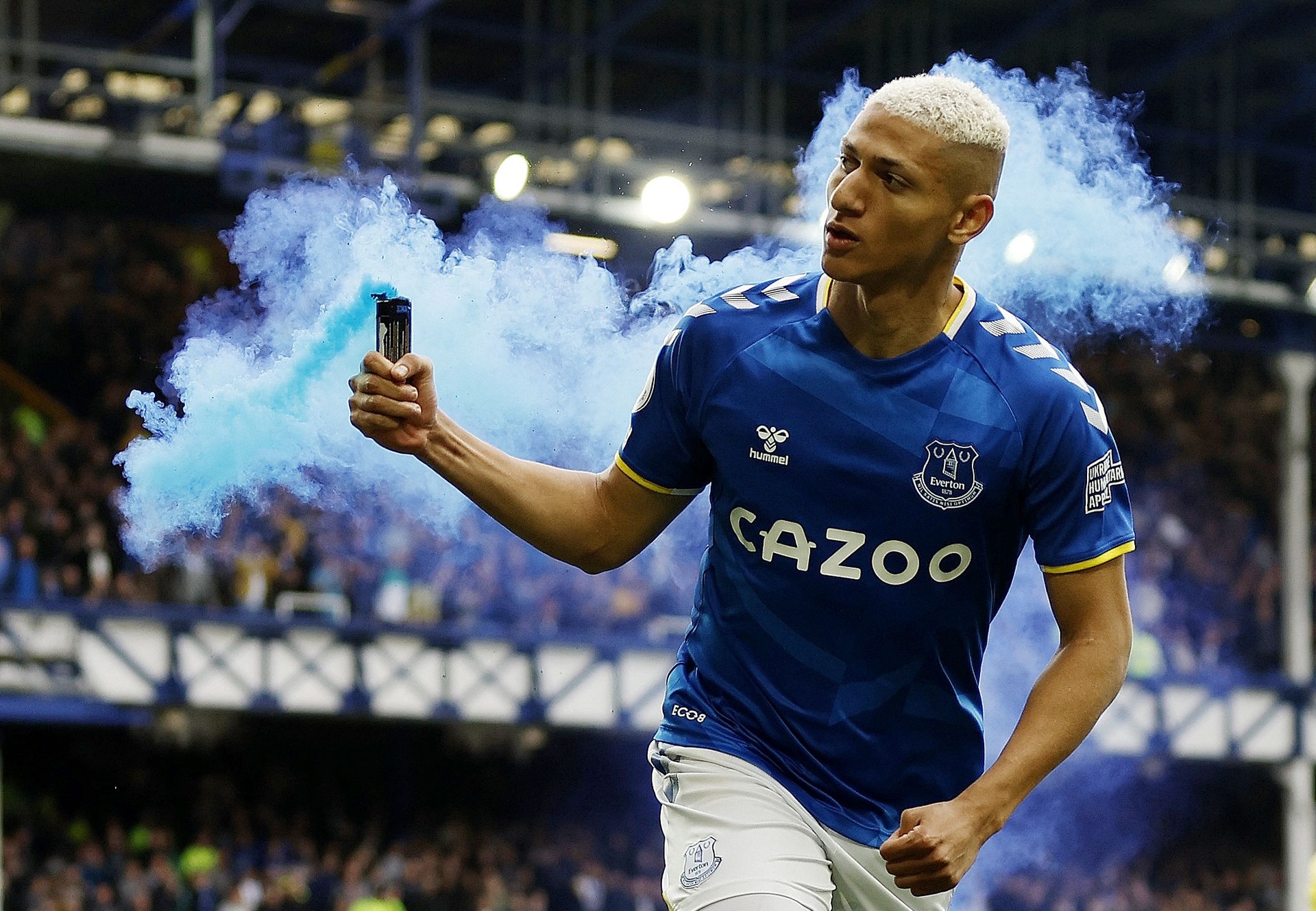 Everton dau Chelsea anh 1