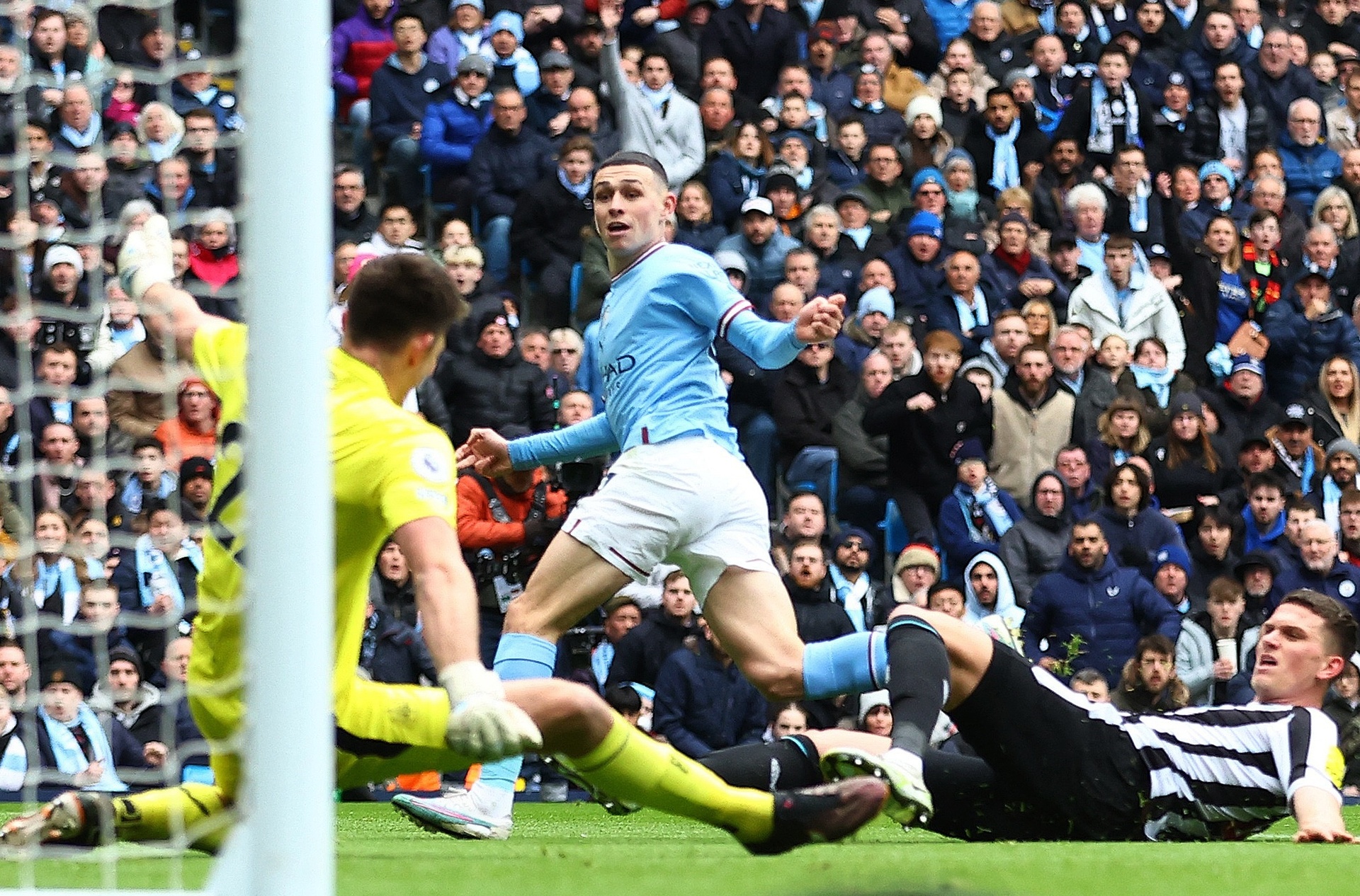 Man City dau Newcastle anh 1