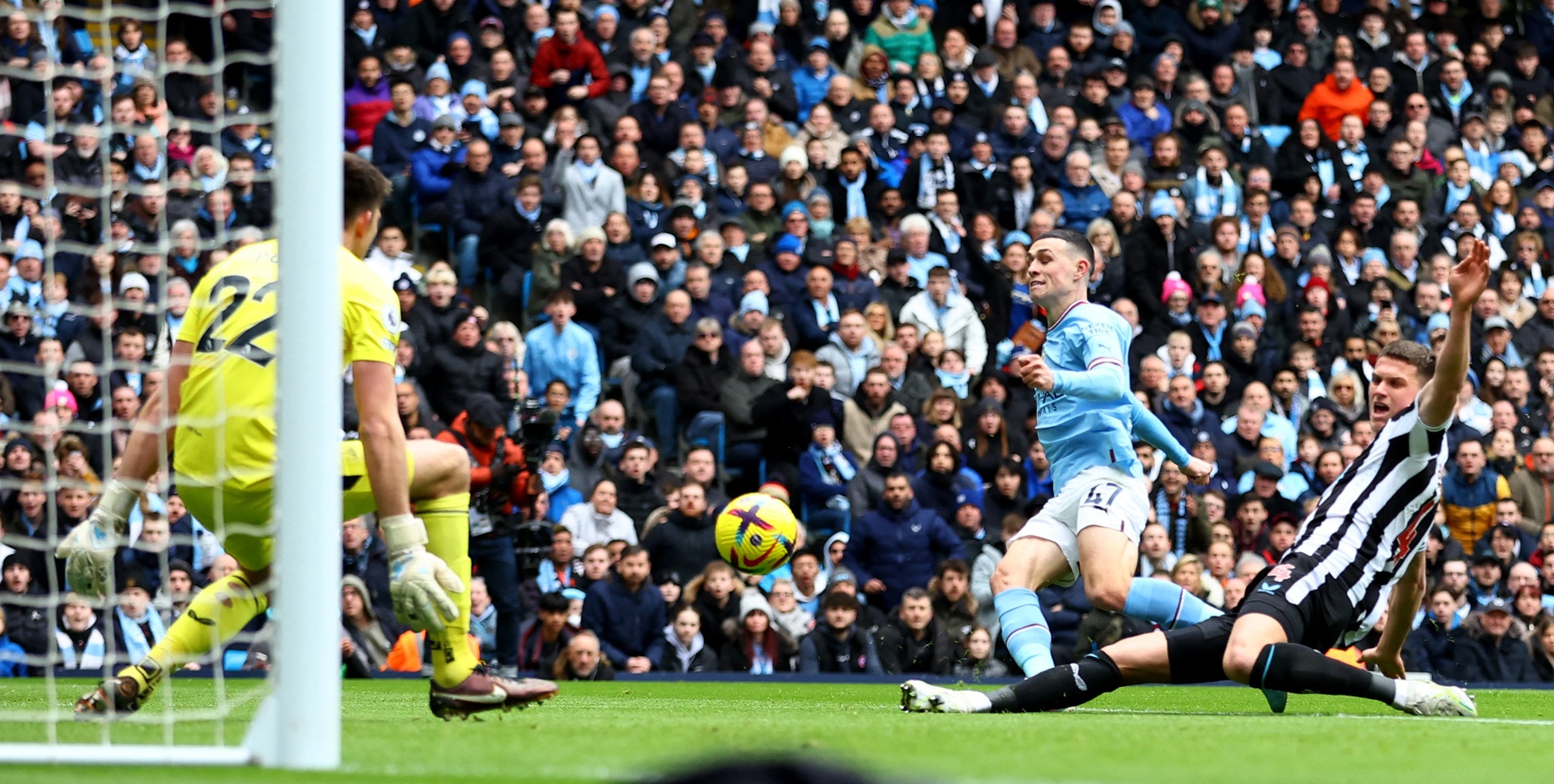 Man City dau Newcastle anh 18