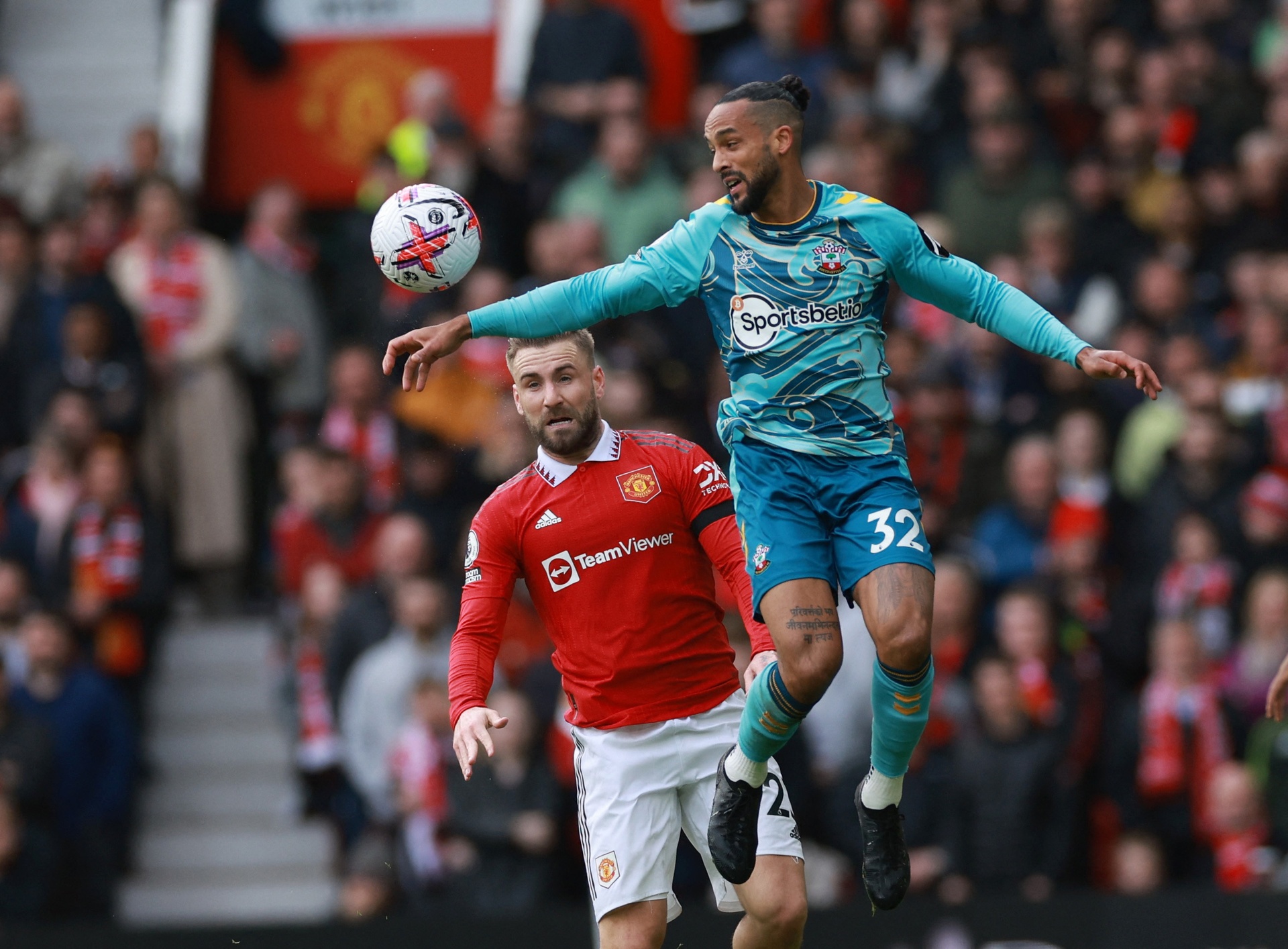 MU dau Southampton anh 25