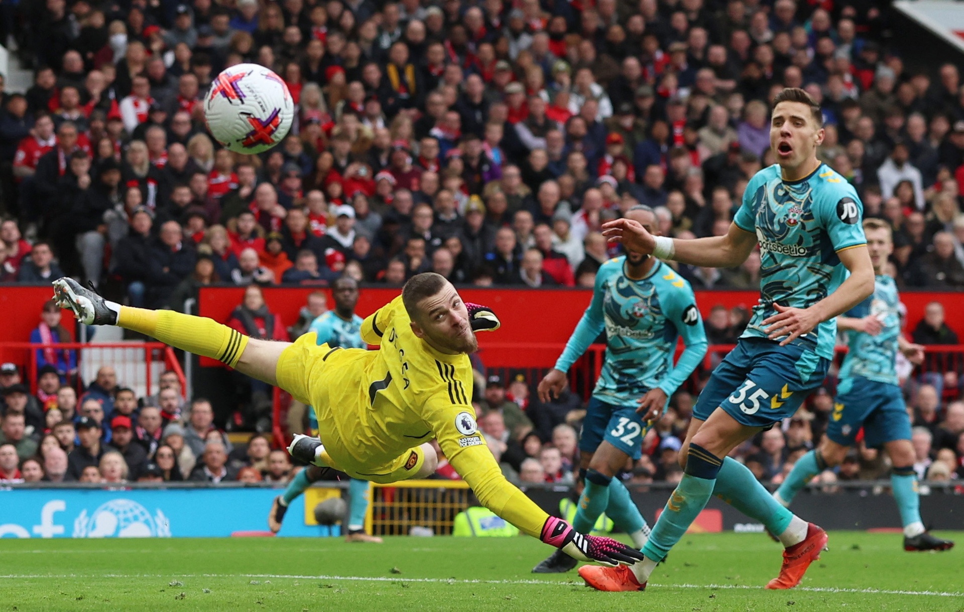 MU dau Southampton anh 2