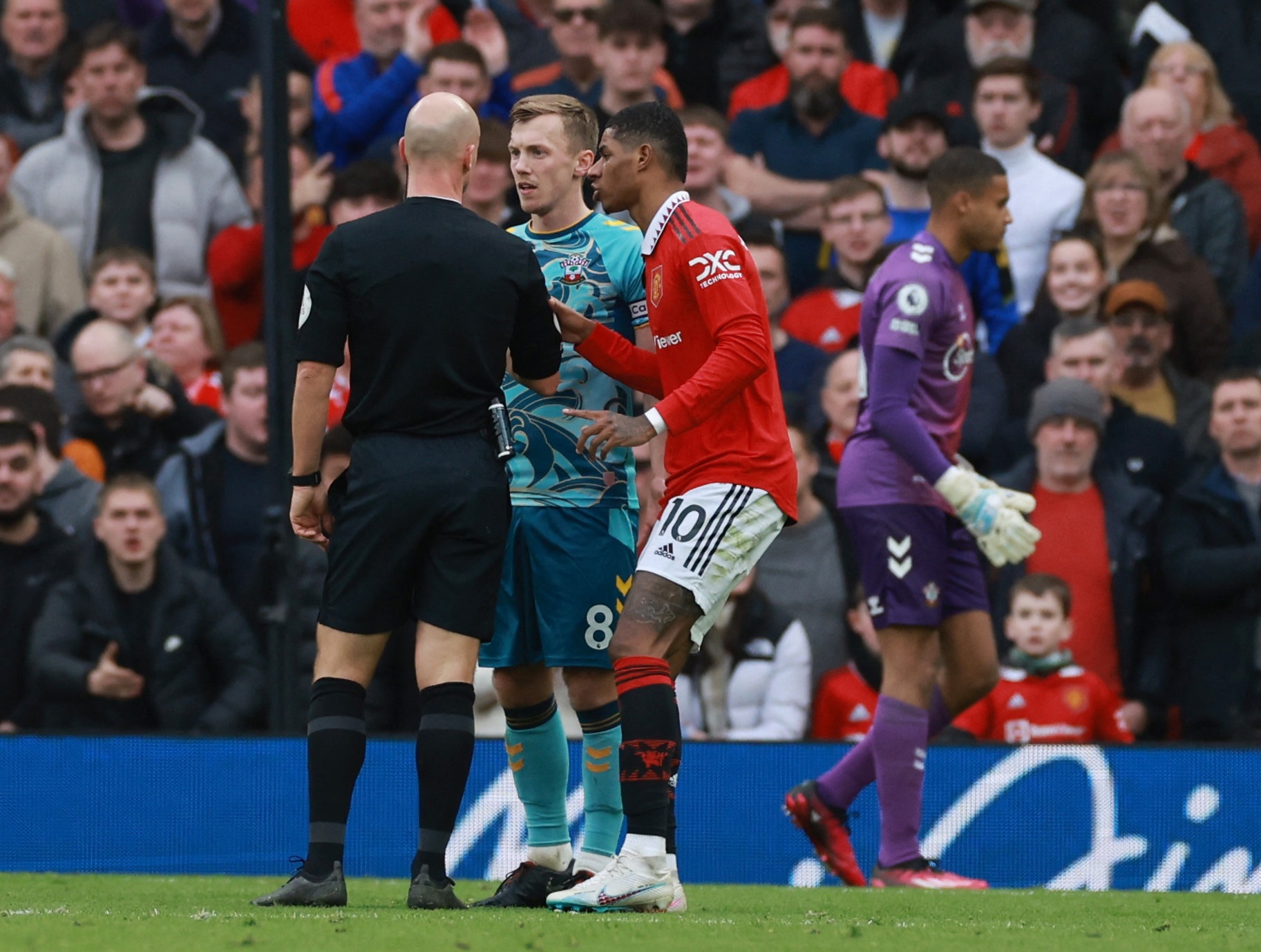 MU dau Southampton anh 37