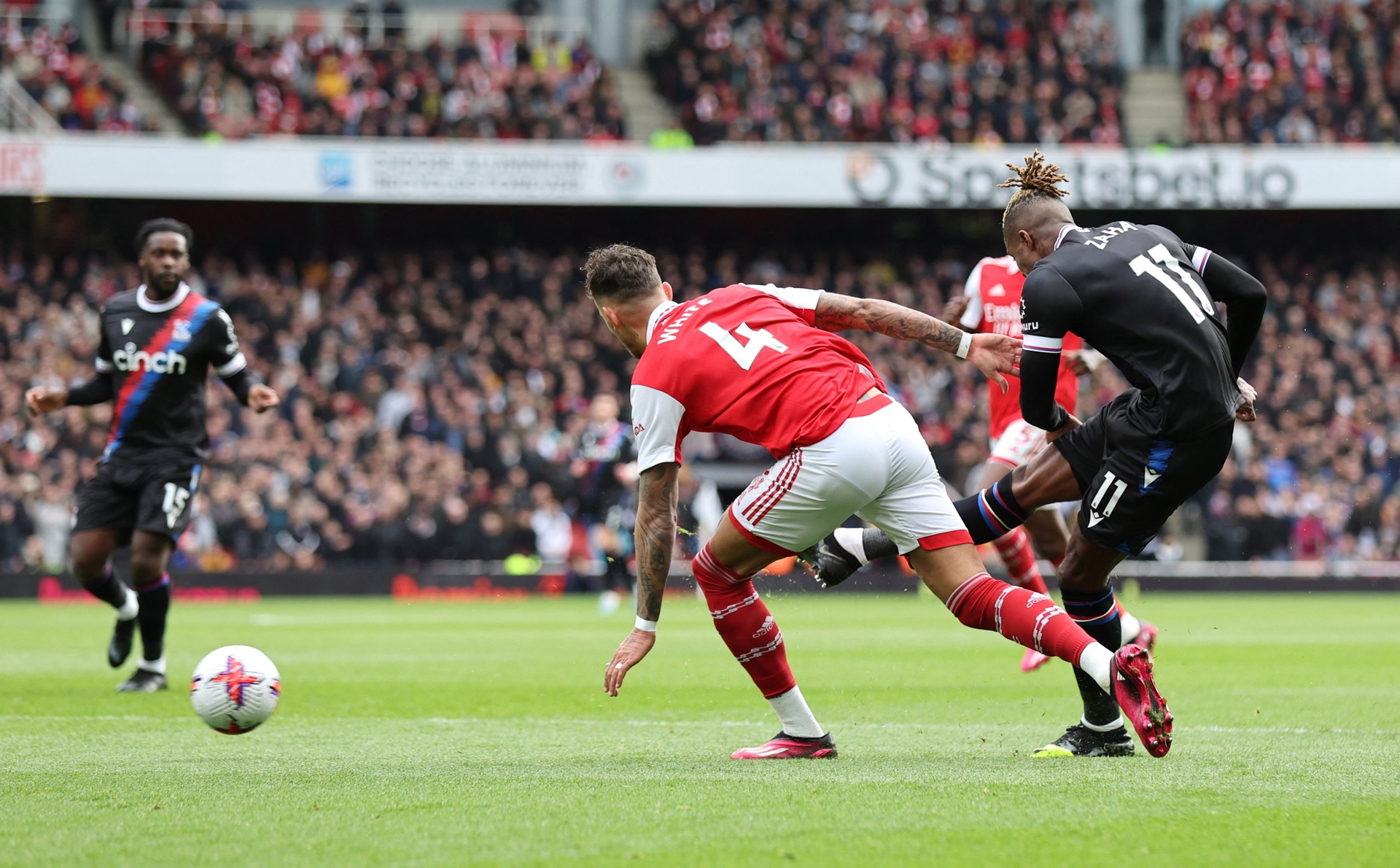 Arsenal dau Crystal Palace anh 9