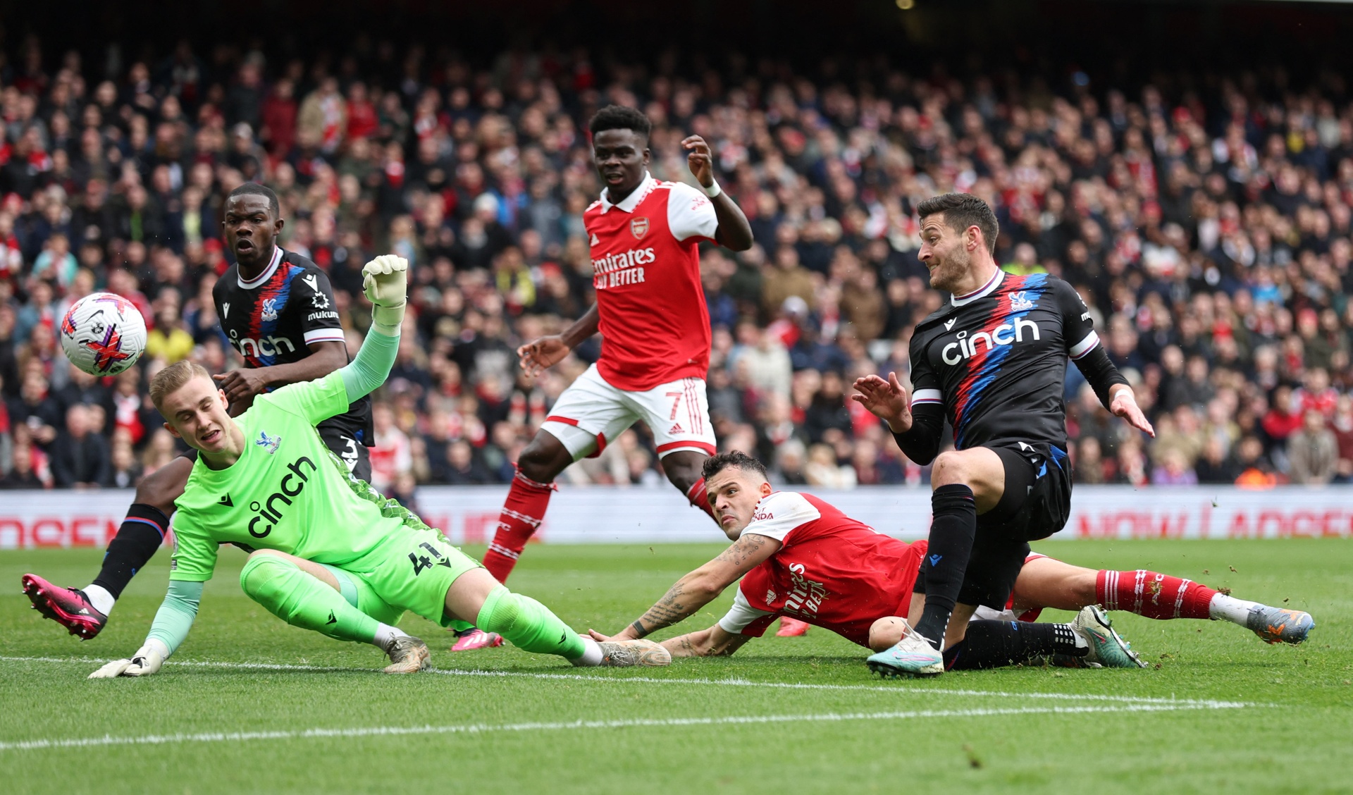 Arsenal dau Crystal Palace anh 19