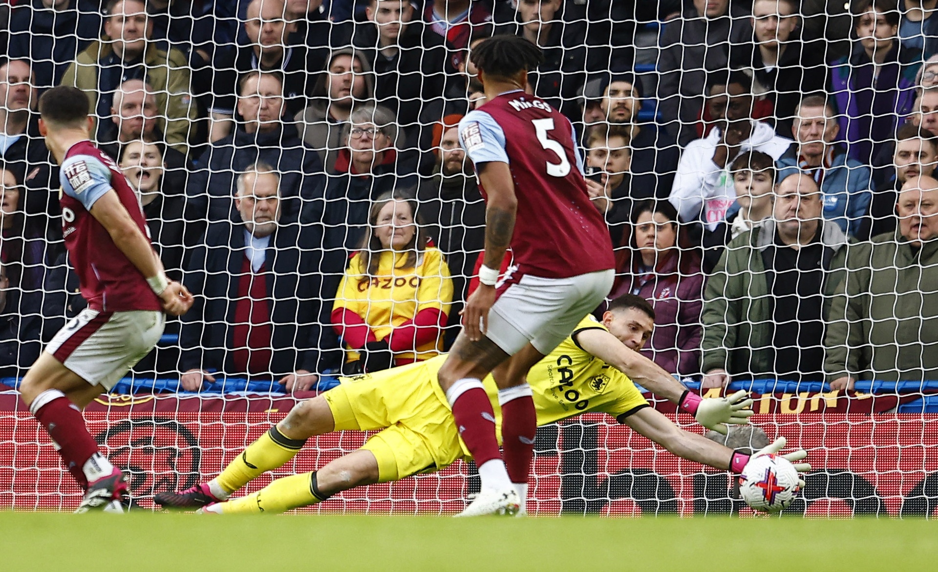 Chelsea dau Aston Villa anh 1