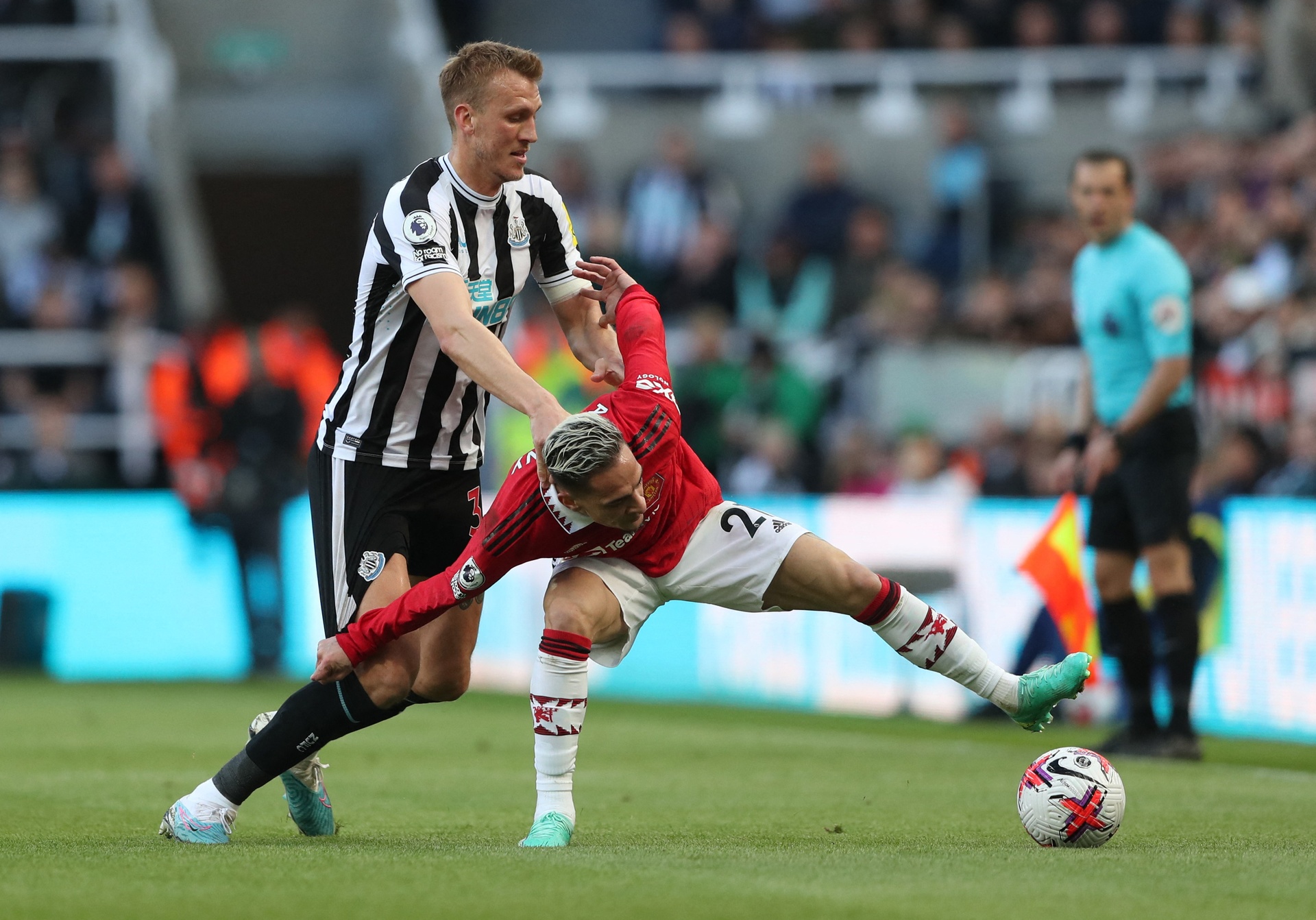 Newcastle dau Man United anh 22