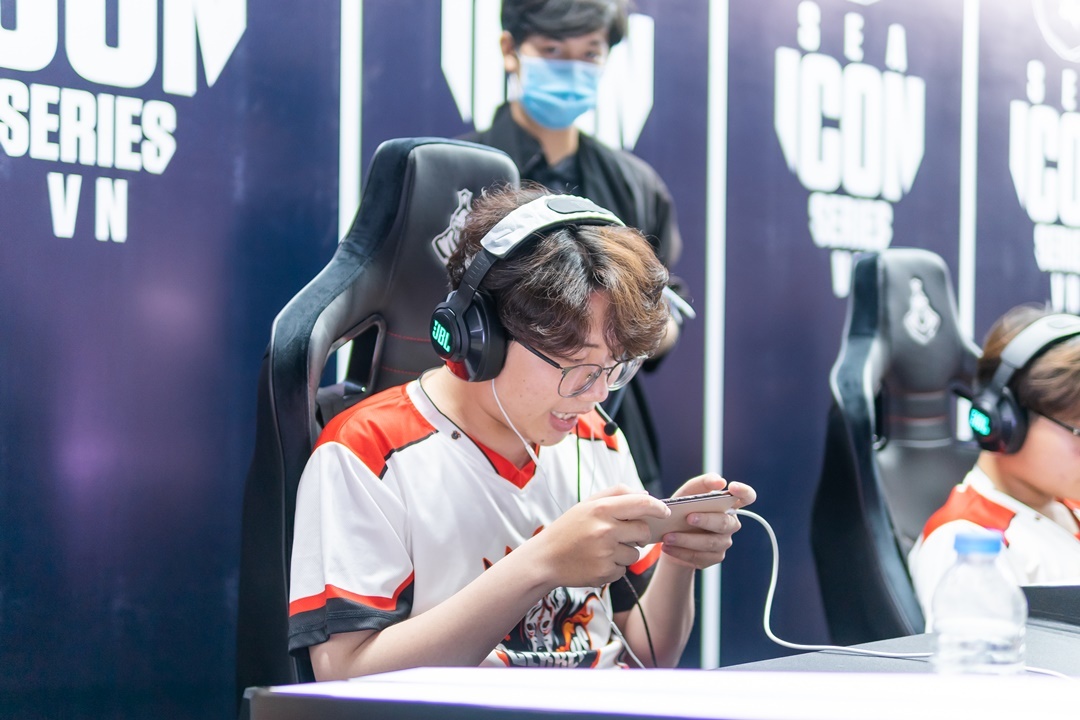LMHT: Toc Chien anh 1