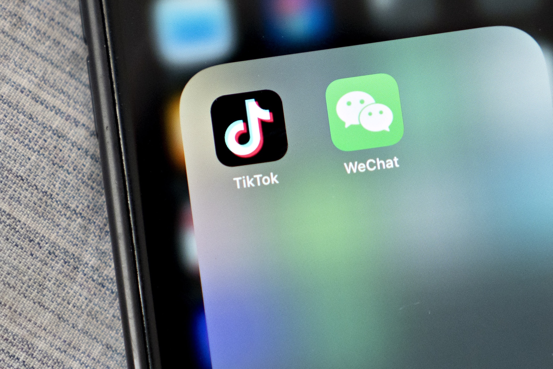 ong Trump cam TikTok va WeChat anh 1