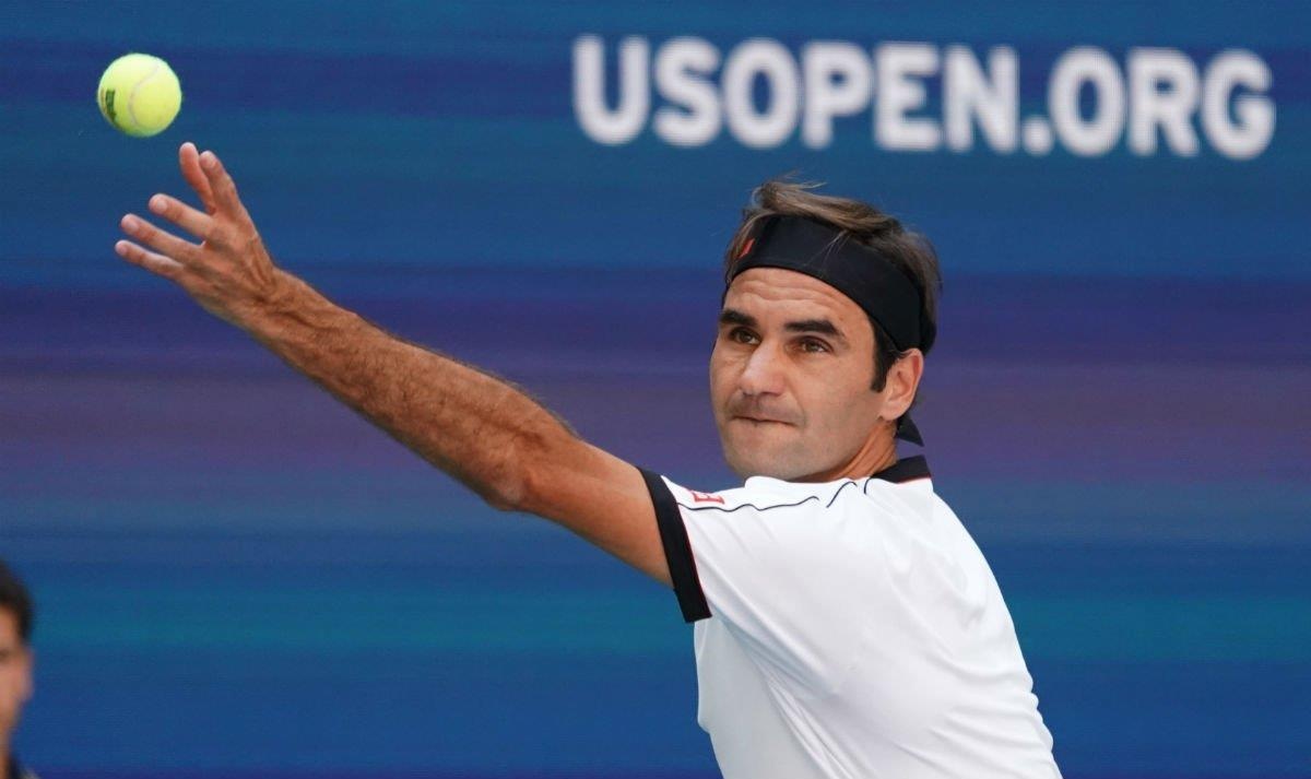 Federer thang Evans anh 1