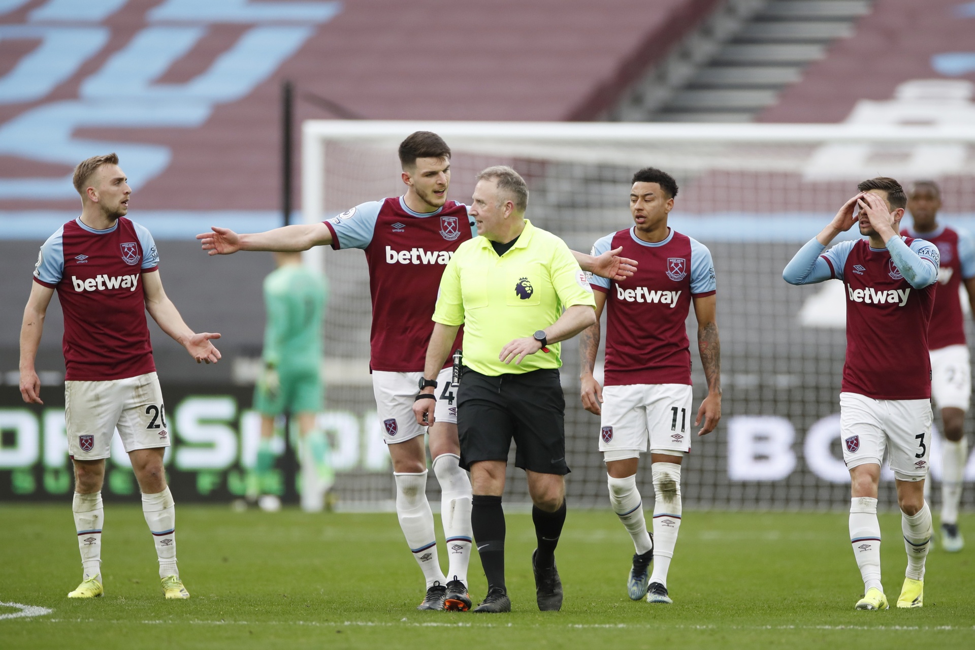 West Ham vs Arsenal anh 22