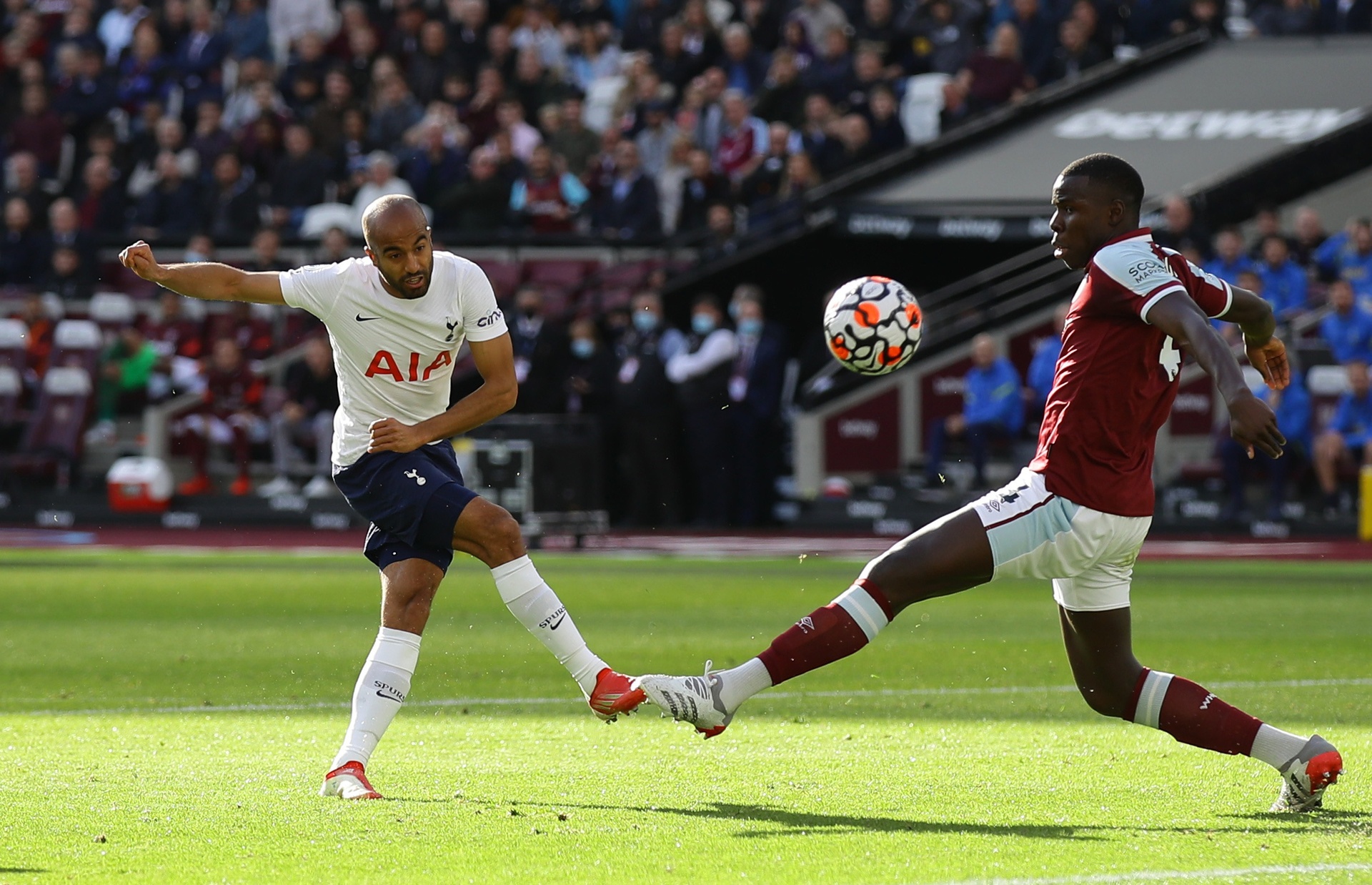Tottenham vs West Ham anh 15