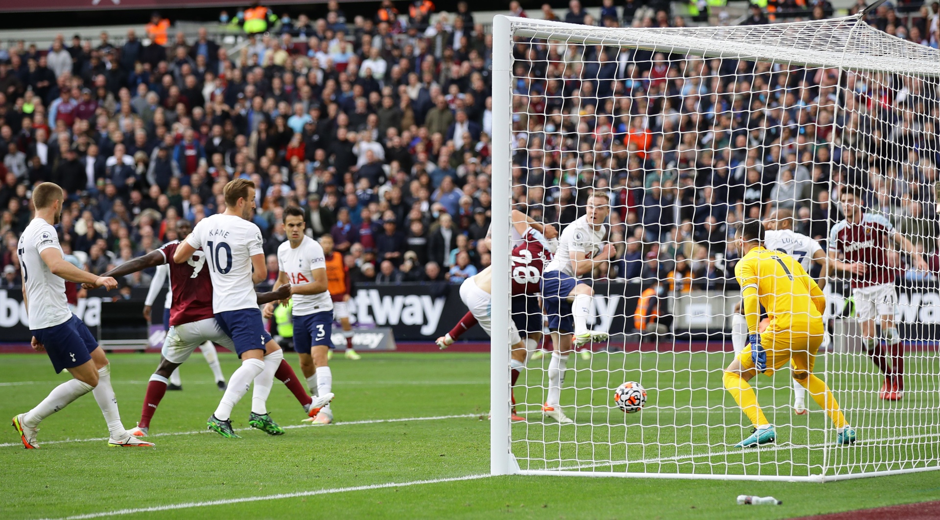 Tottenham vs West Ham anh 22