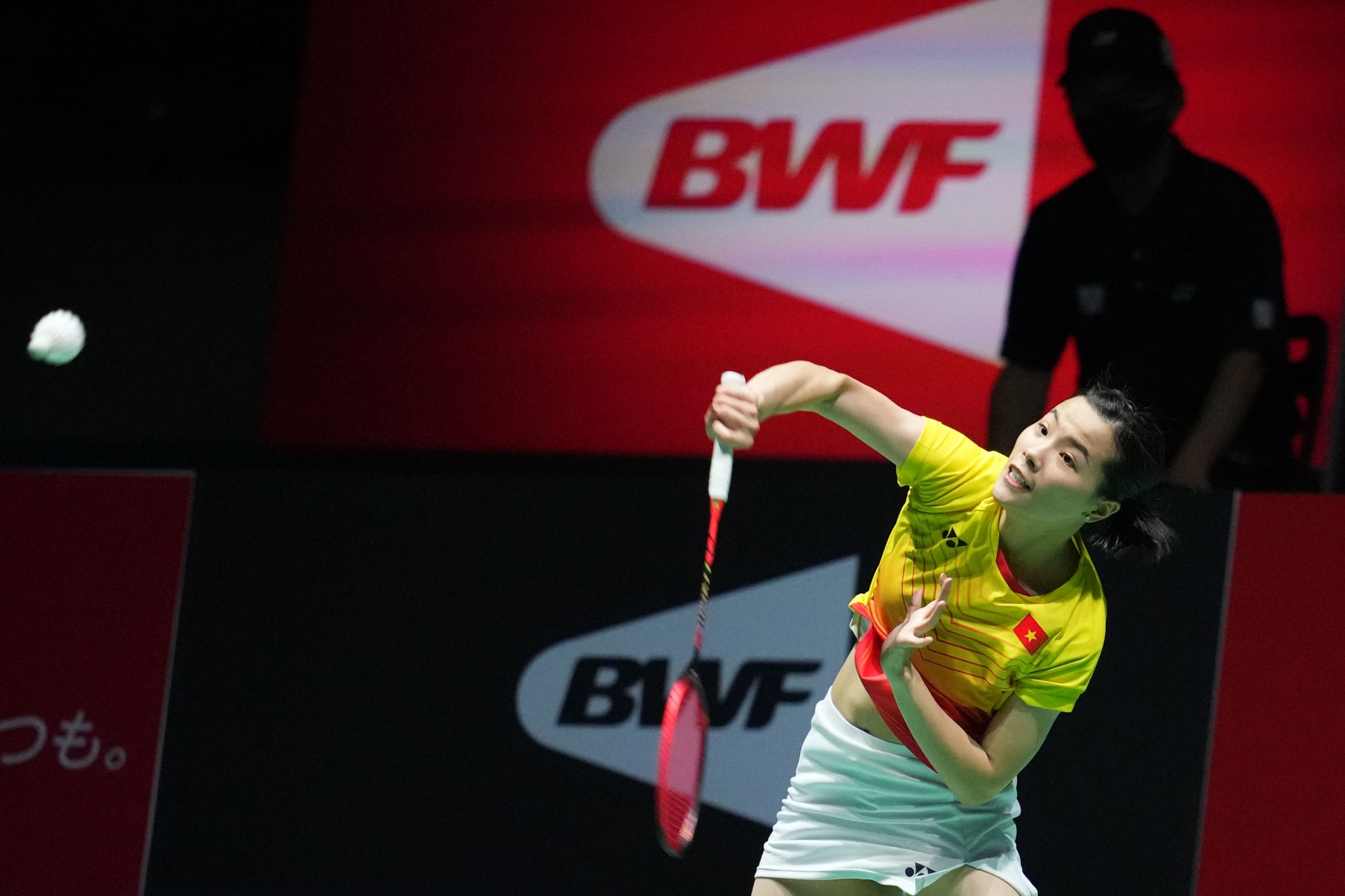 Thuy Linh vao chung ket anh 1