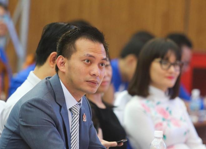 Cach chuc doi voi Nguyen Ba Canh anh 1
