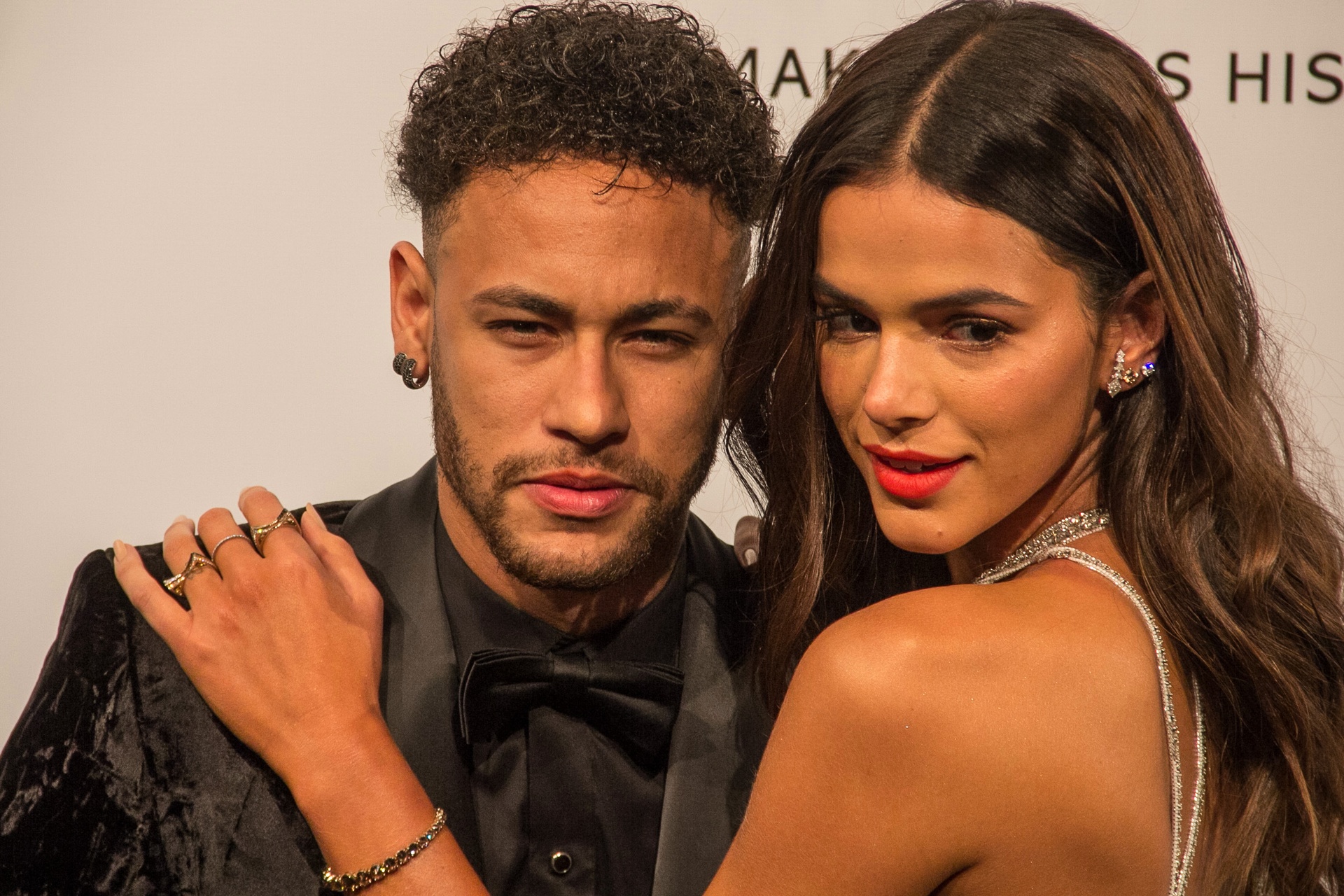 O pau do Neymar 1