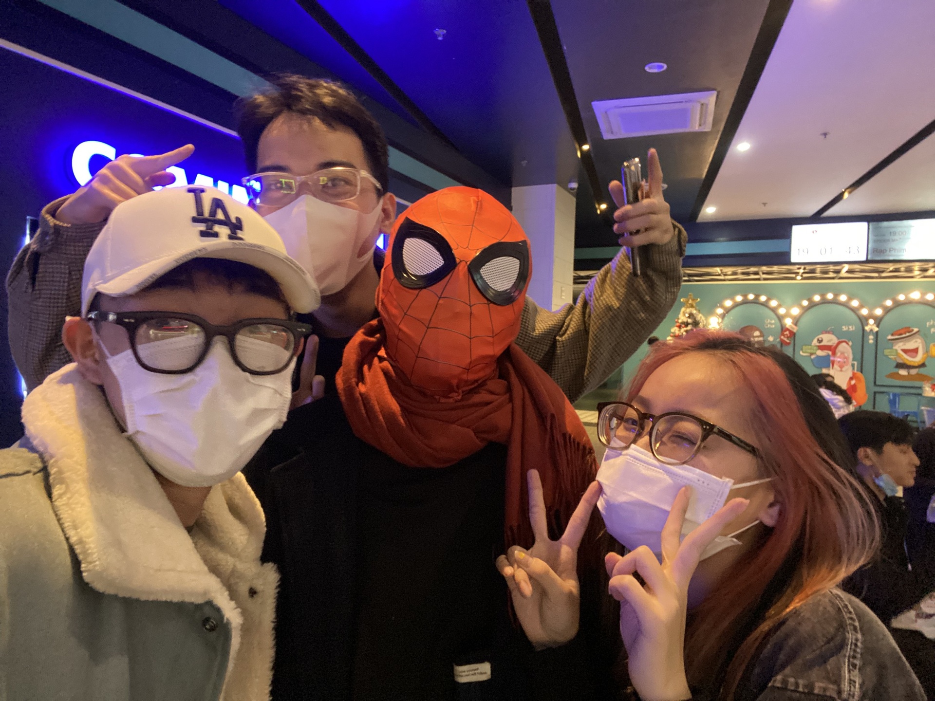 di Bac Ninh xem Spider-Man: No Way Home anh 1