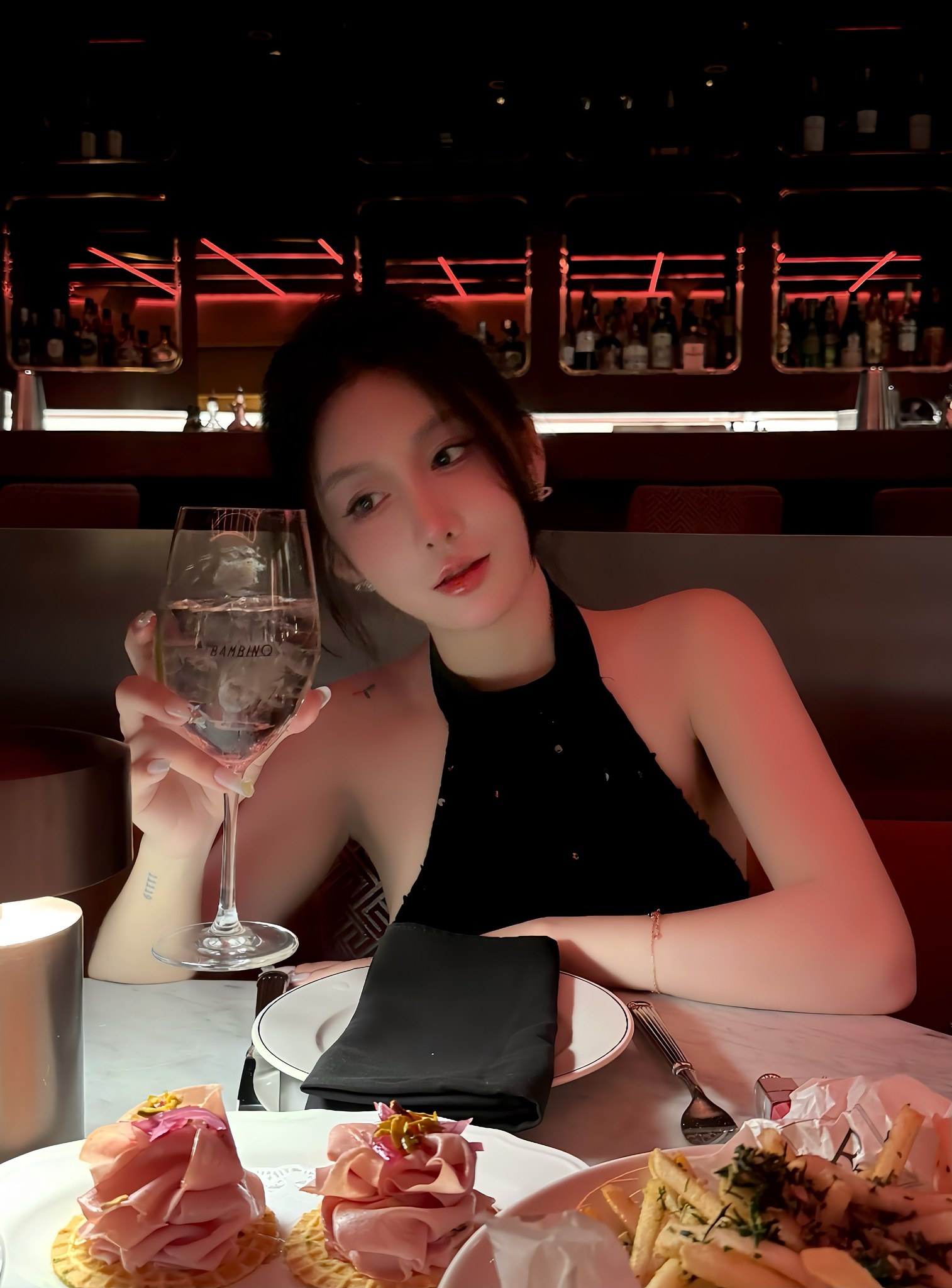 Ngoc Kem to Viruss anh 5