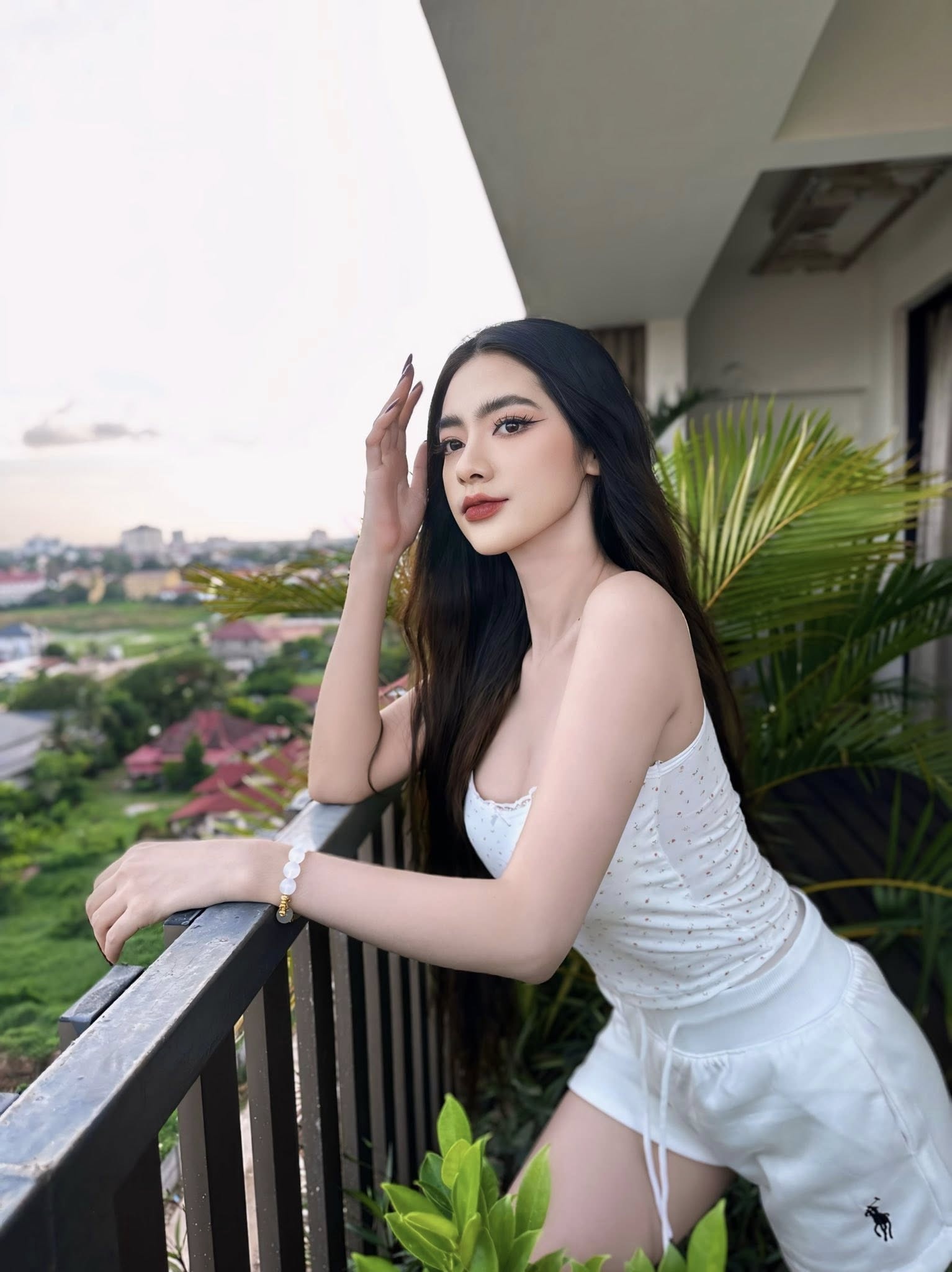 hot girl nguoi Lao anh 11