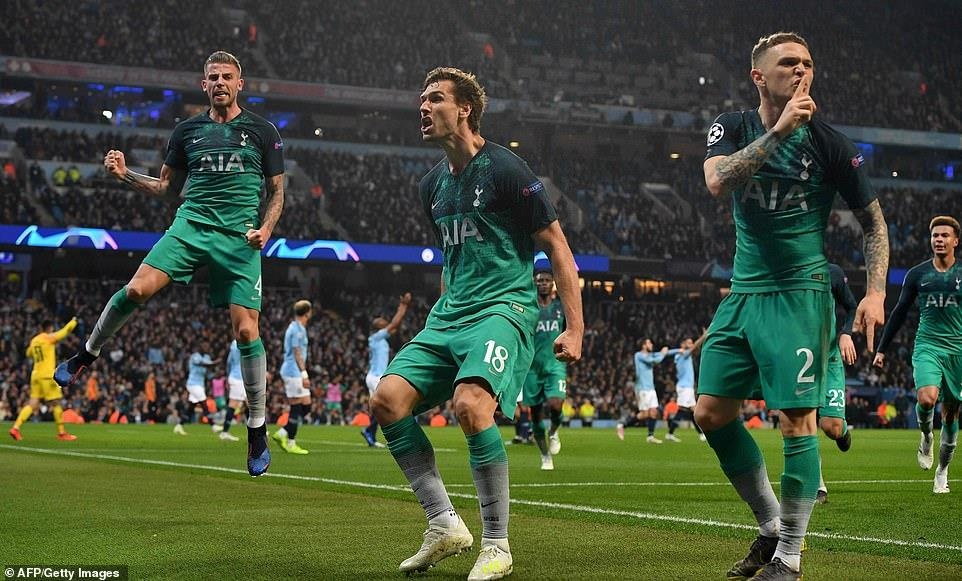 Man City vs Tottenham,  VAR anh 2